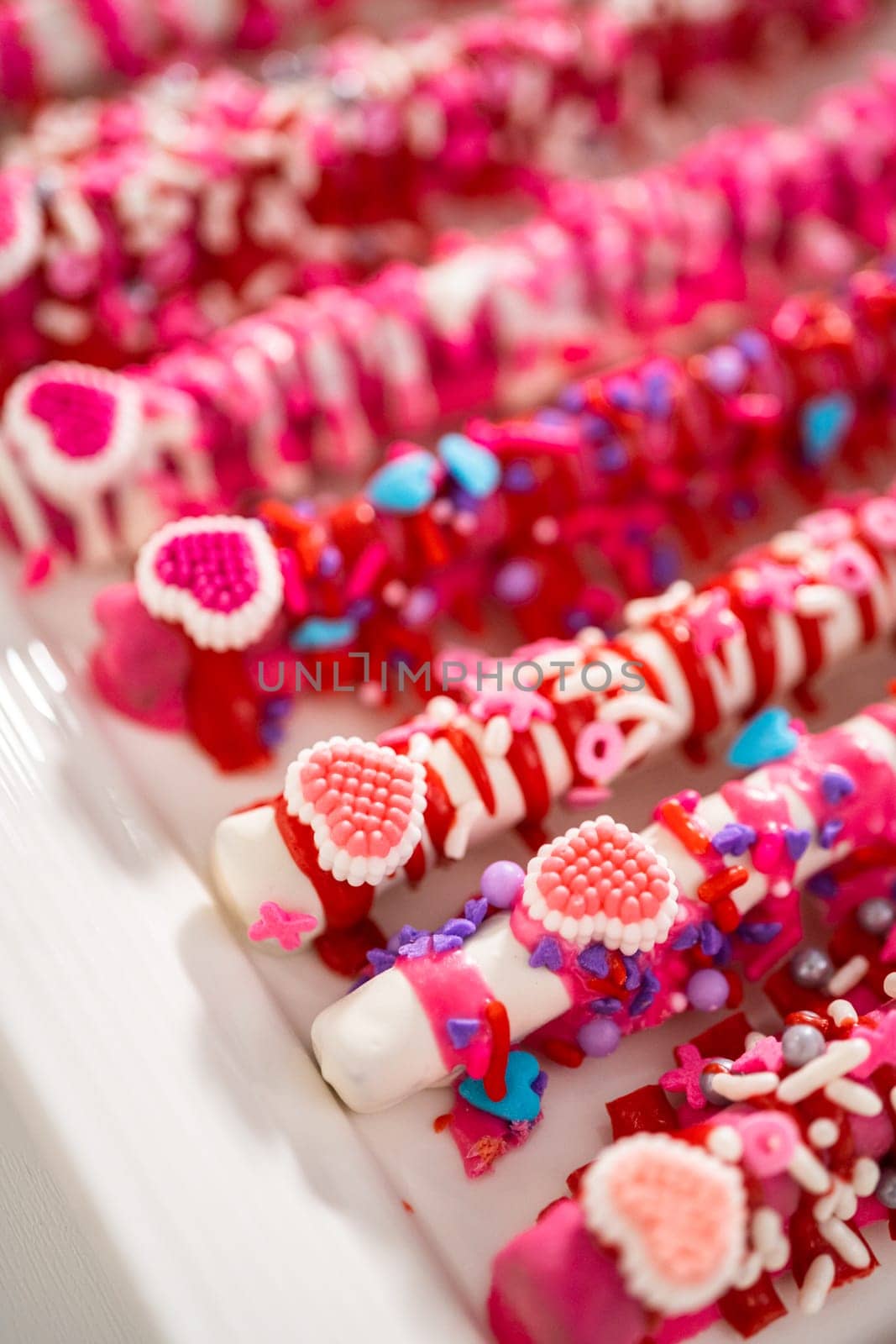 Valentine's Day Chocolate Covered Pretzel Rods by arinahabich