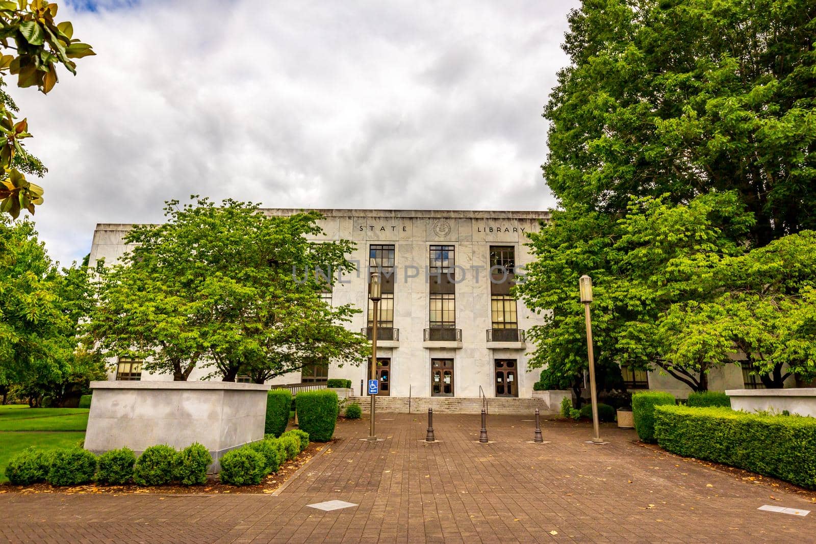 Oregon State Library Building at Oregon Capitol Mall, Salem