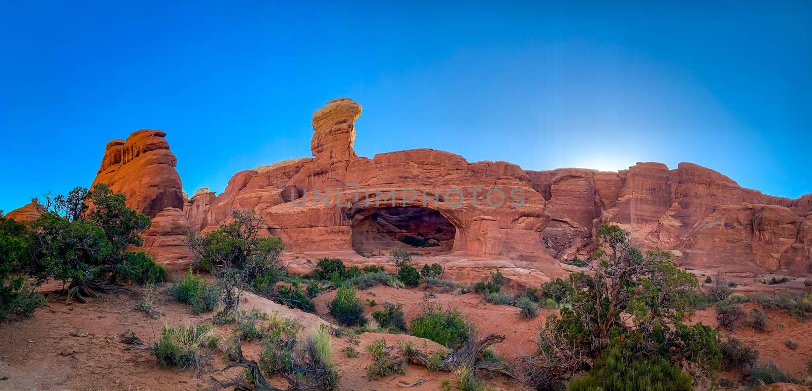 Tower Arch in the morning, Arches National Park, Utah