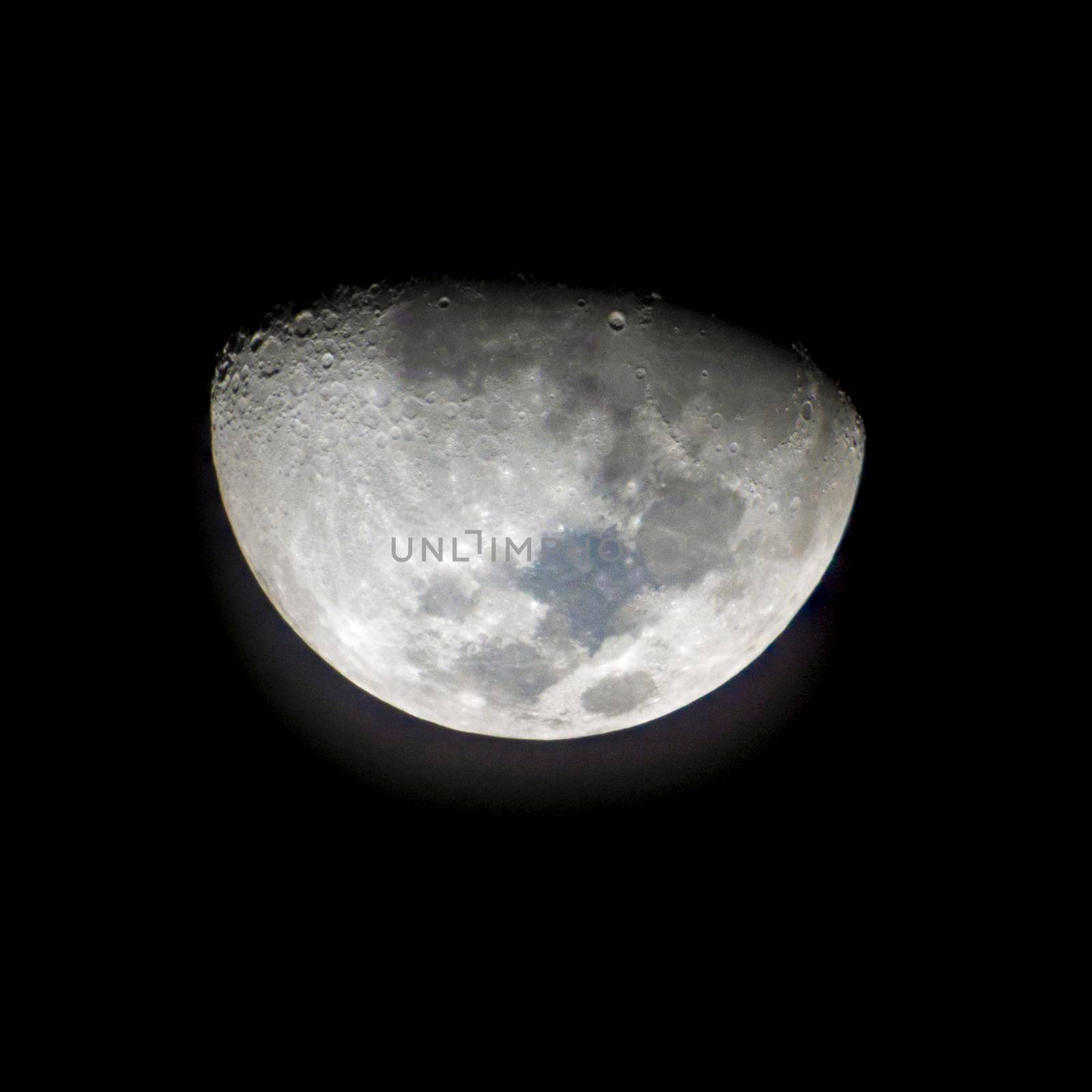 The moon after the first quarter for 2 days and taken while the moonset saw the rabbit headlong	

