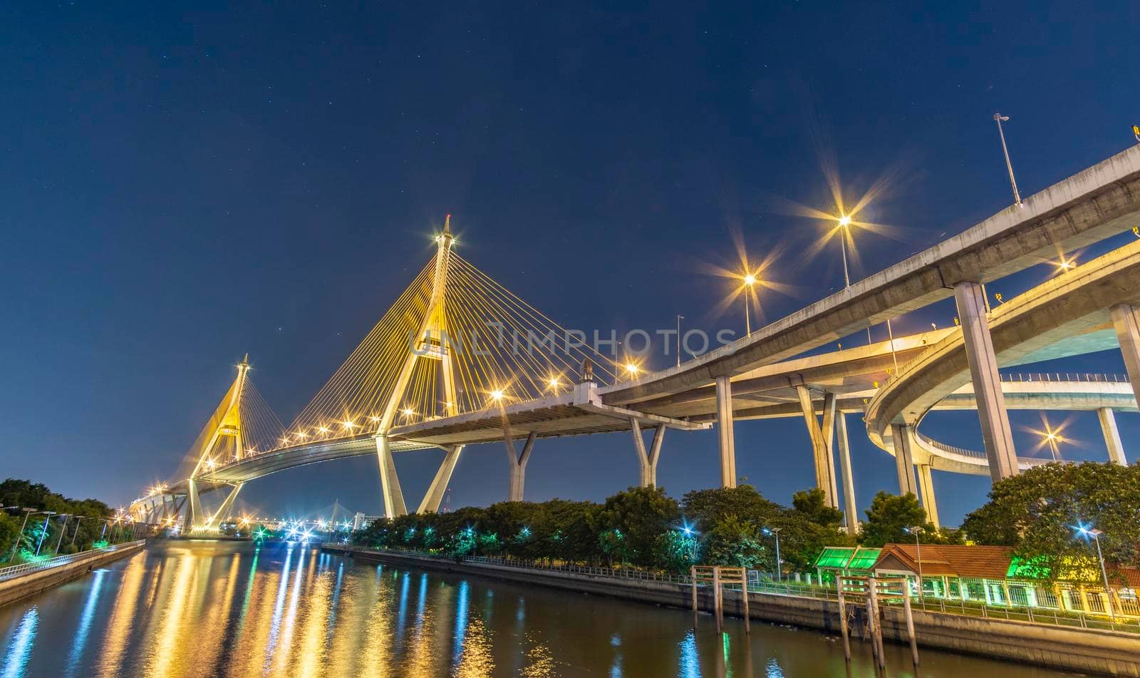 Bhumibol Bridge, Chao Phraya River Bridge. Turn on the lights in many colors at night.