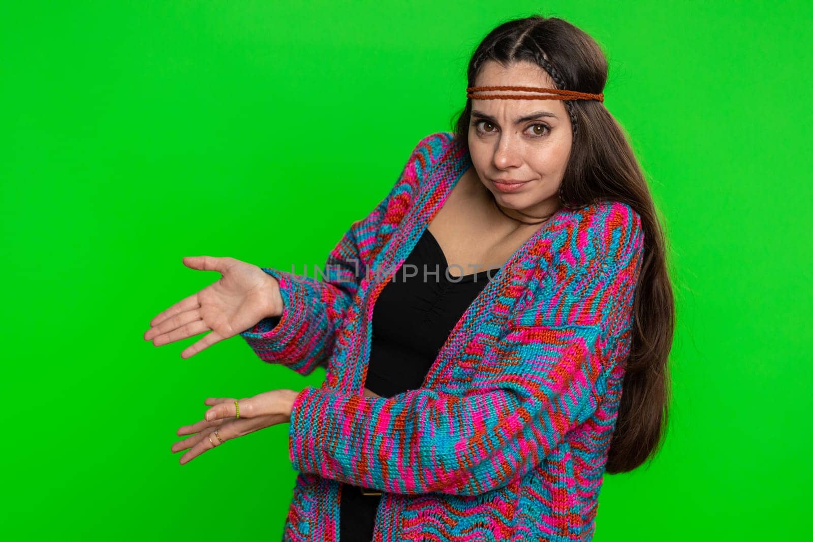 Woman raising hands asking what why reason of failure, demonstrating disbelief irritation by troubles trendy social media meme anti lifehacks ridicules people who complicate simple tasks for no reason
