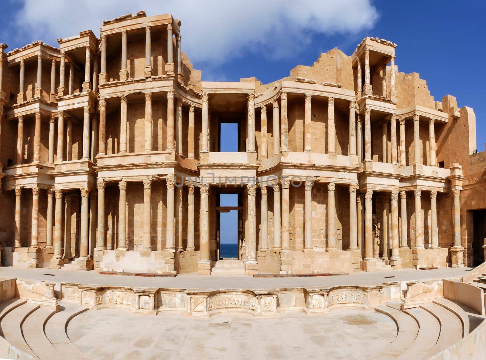 The ruins of Sabratha by Giamplume