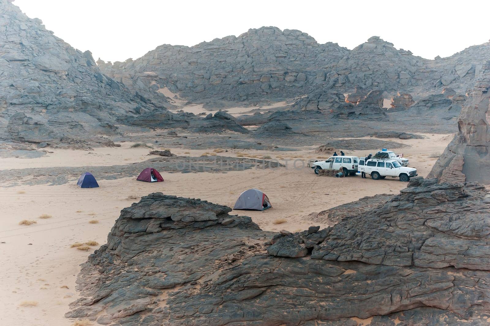 Camping in the Sahara by Giamplume