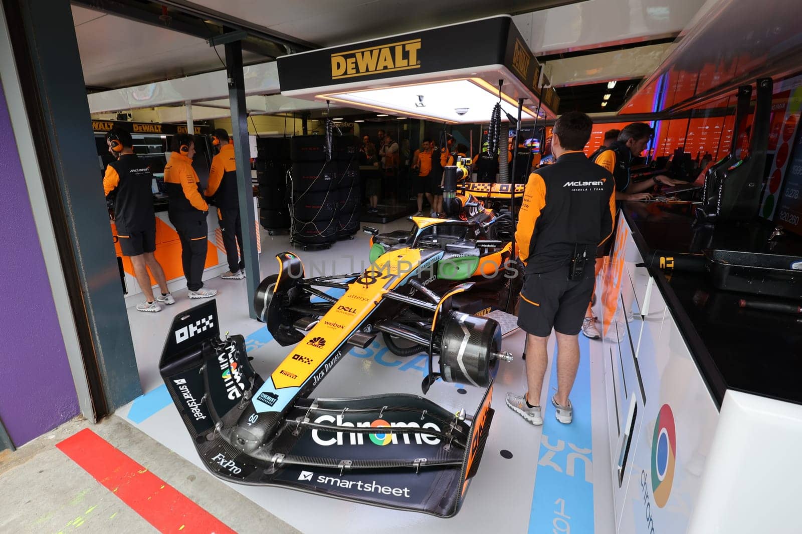 MELBOURNE, AUSTRALIA - MARCH 31: Oscar Piastri of Australia drives the McLaren MCL36 during practice in the 2023 Australian Grand Prix at Albert Park in Melbourne, Australia