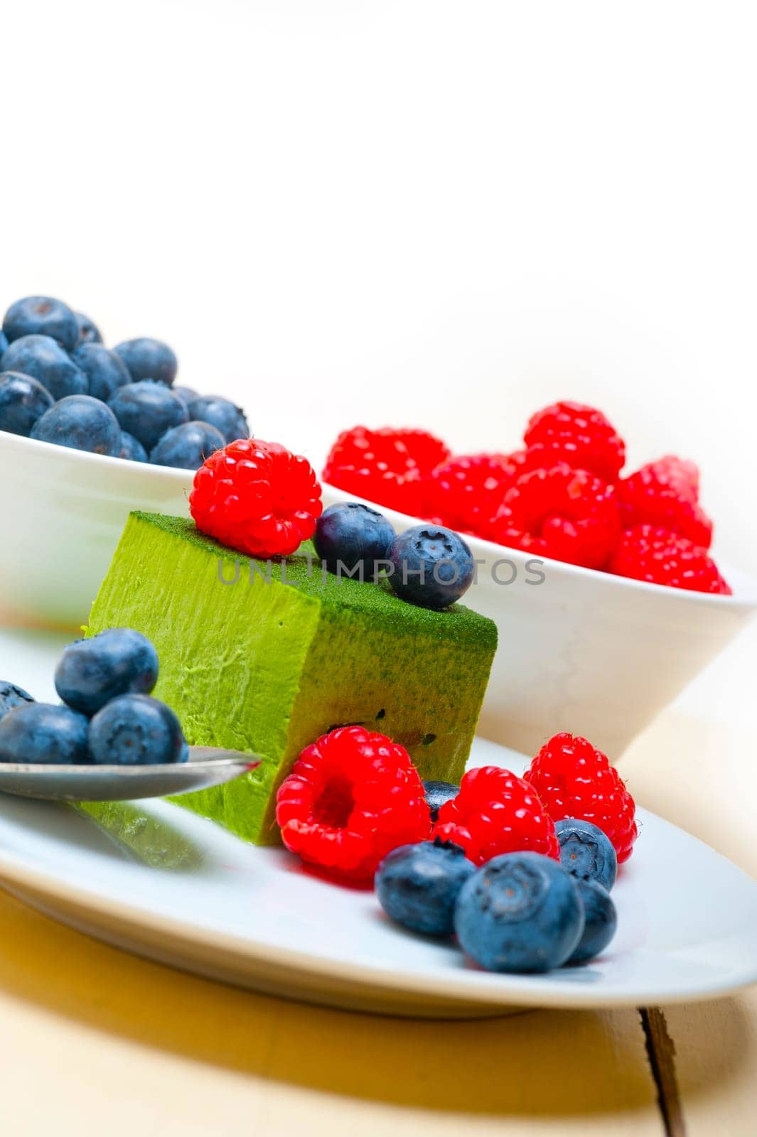 green tea matcha mousse cake with berries by keko64