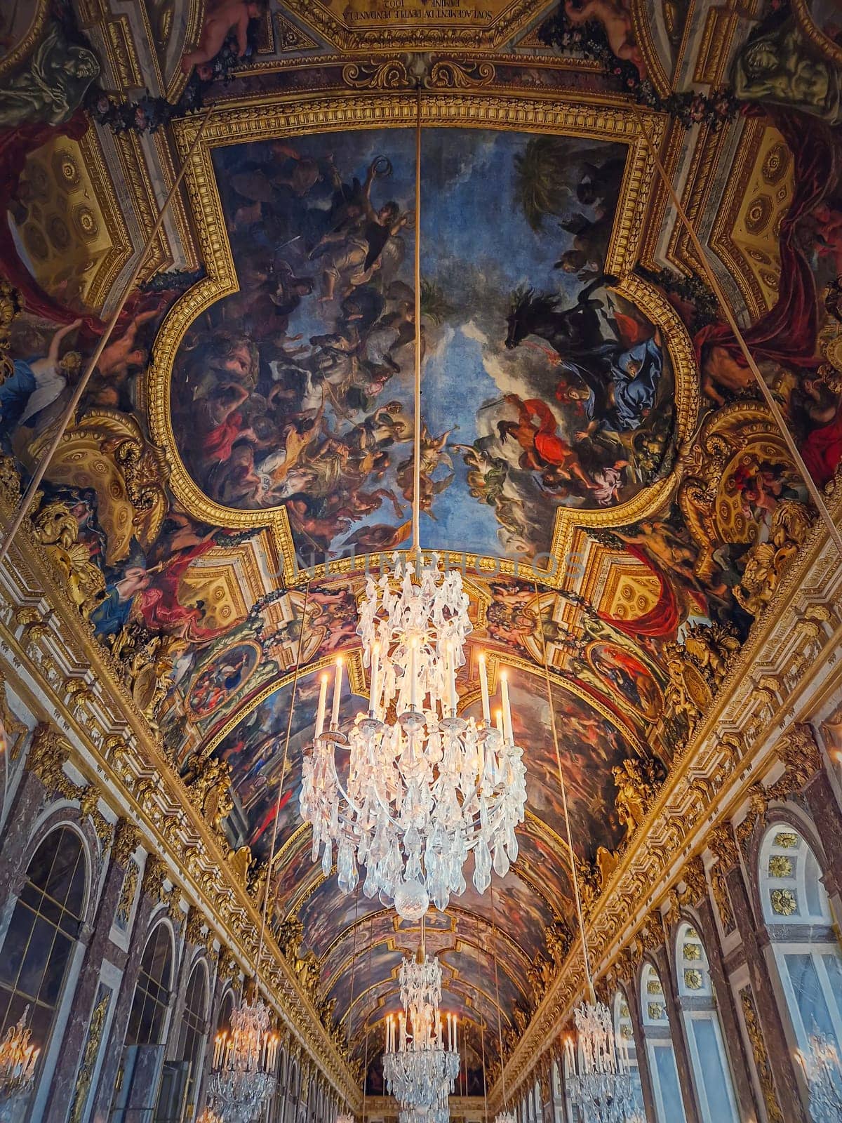 Hall of Mirrors (Galerie des glaces) in the palace of Versailles, France. The residence of the sun king Louis XIV