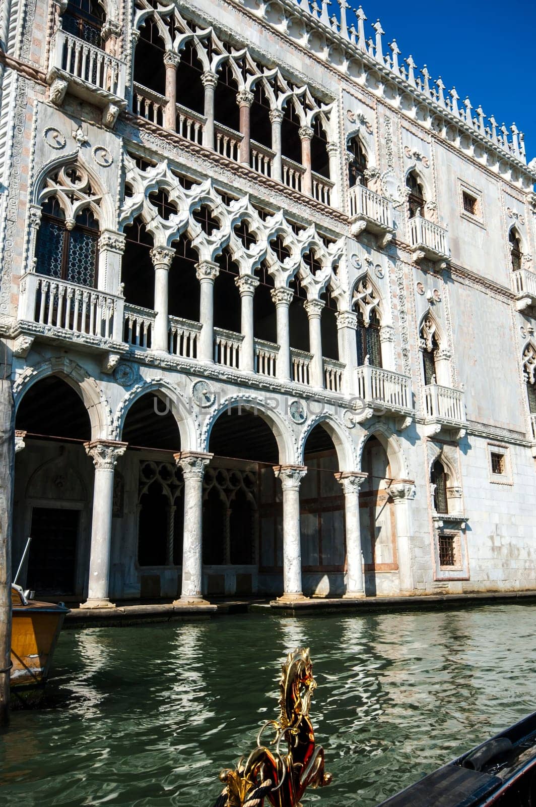 Famous palaces of Venice, Ca d'oro