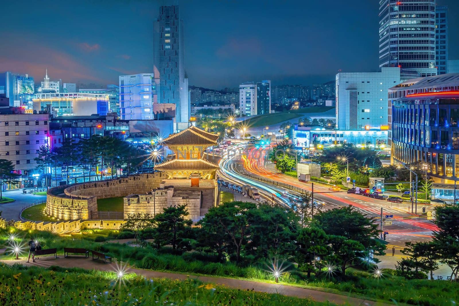 Downtown Seoul city skyline at Dongdaemun Gate, cityscape of South Korea at sunset