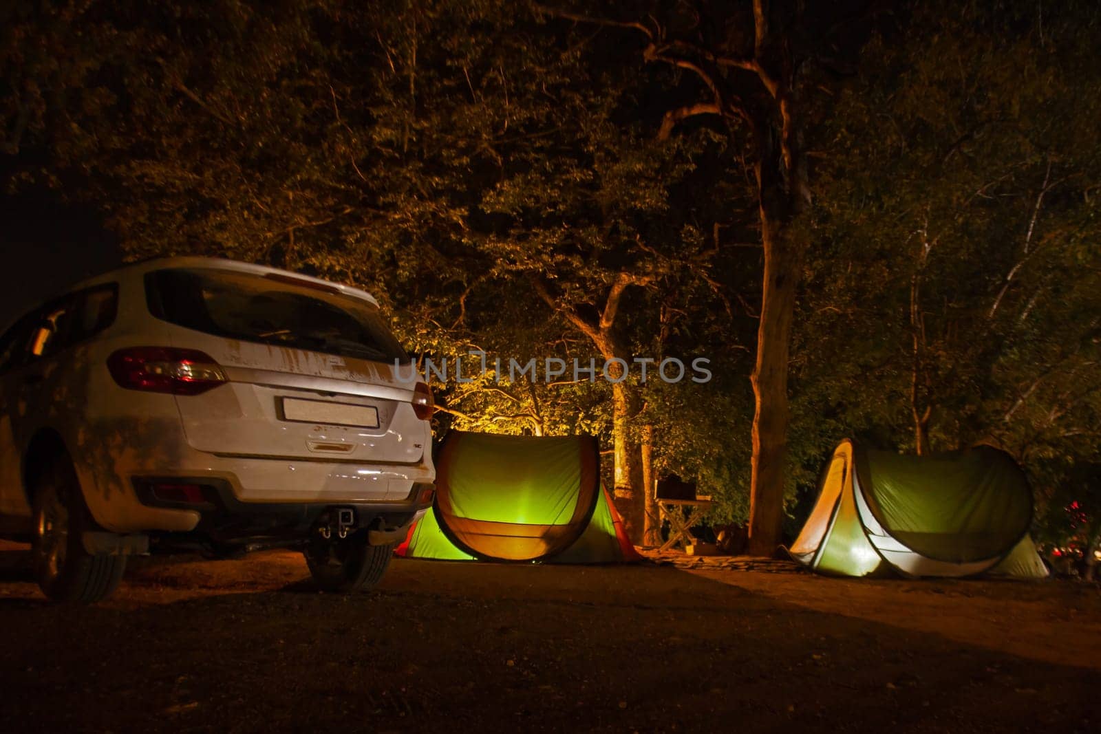 Night time campsite 10666 by kobus_peche