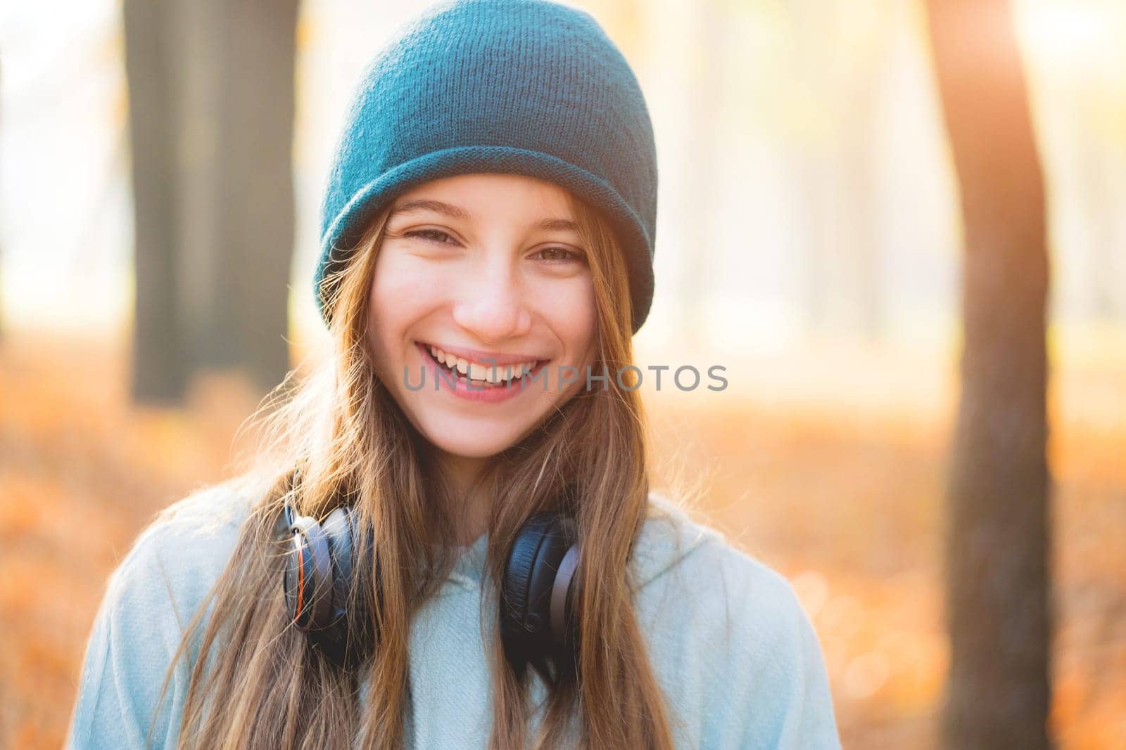 Young girl with headphones by GekaSkr
