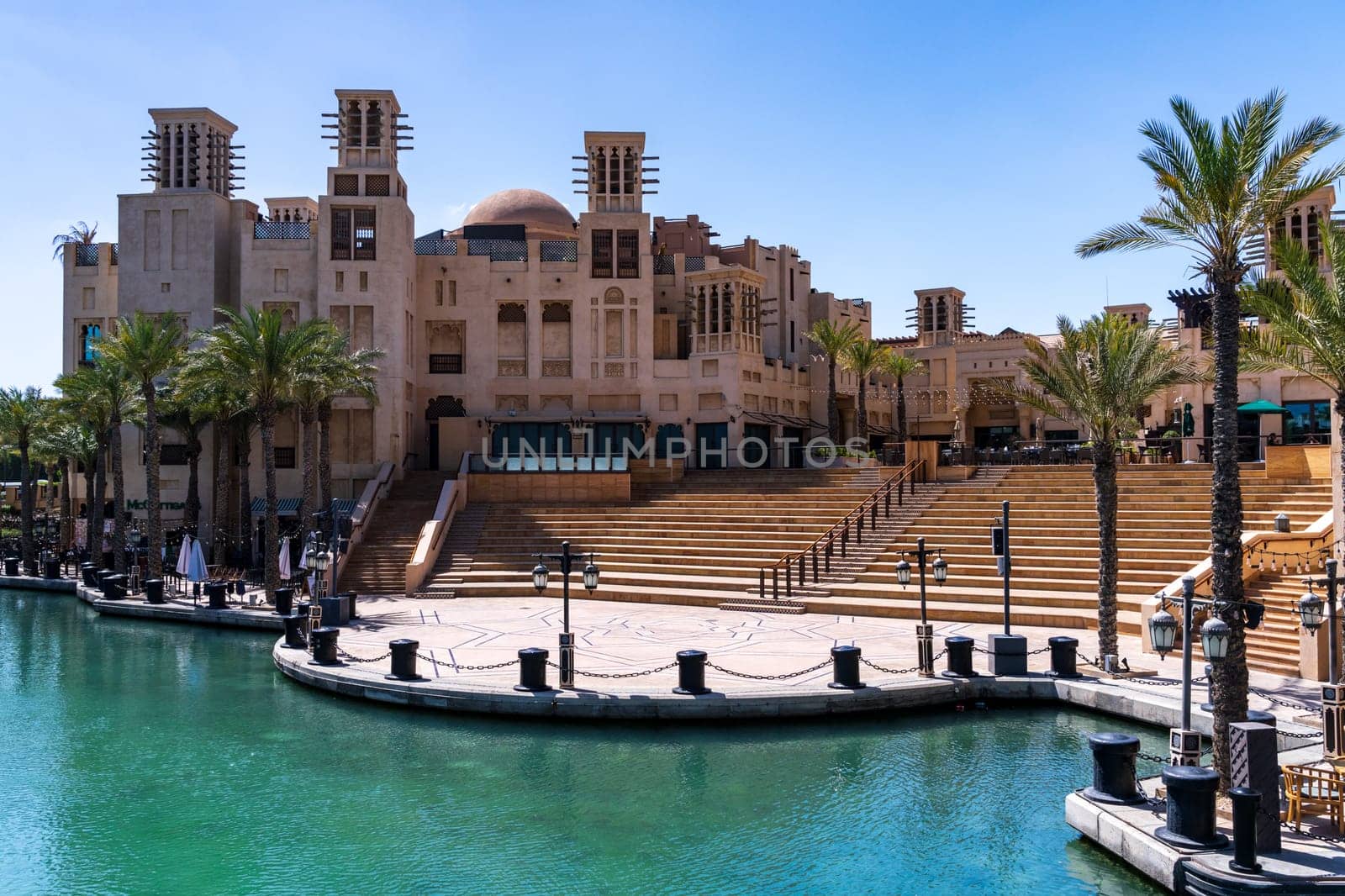 Entrance to Souk Madinat Jumeirah in Dubai by steheap