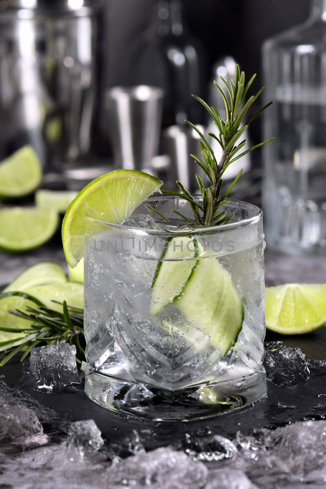 This is a great refreshing organic cucumber gin and tonic. Ideal for vegetarians.