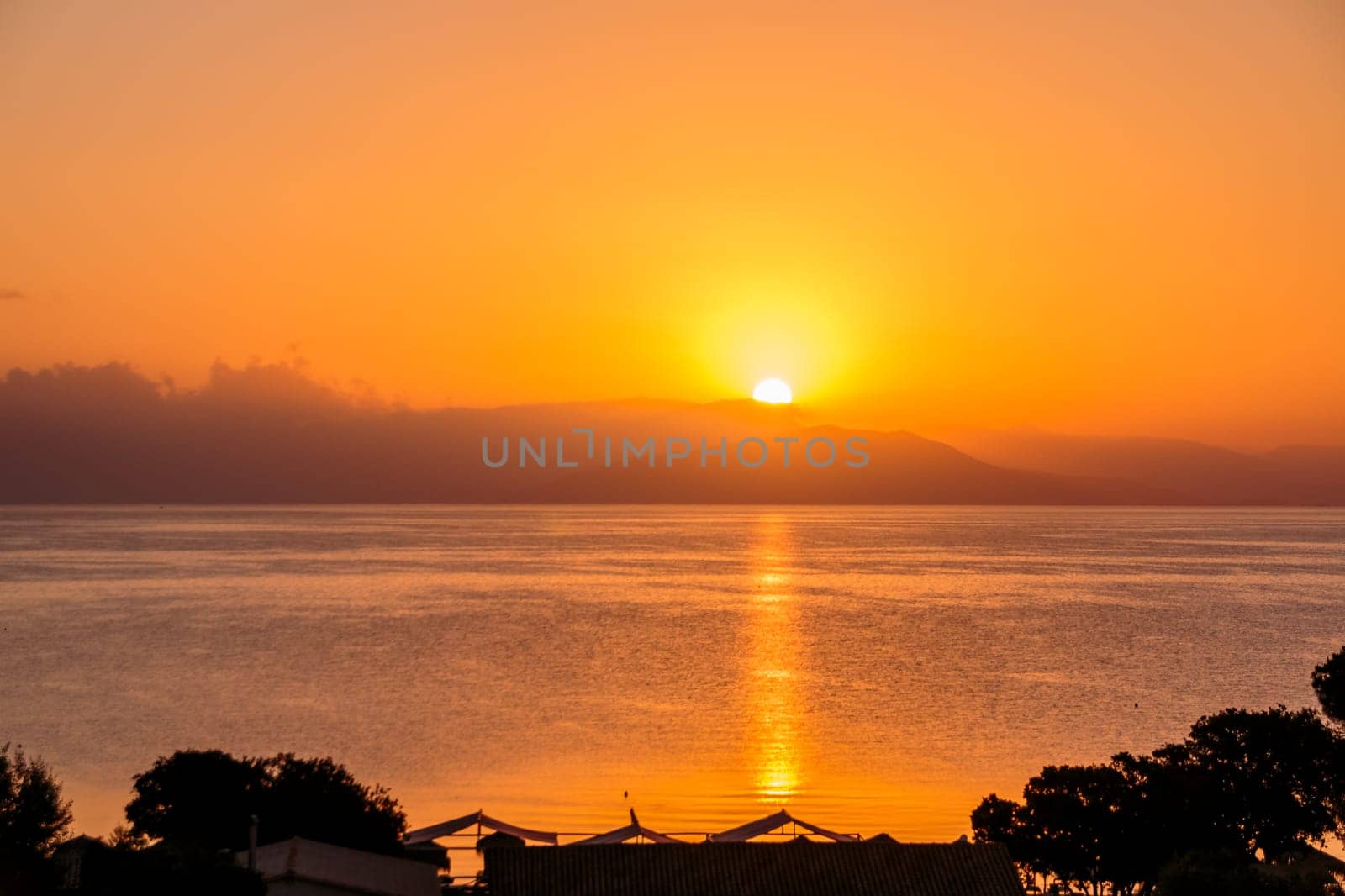 Golden tropical sunset. Nature sunset background. sea view