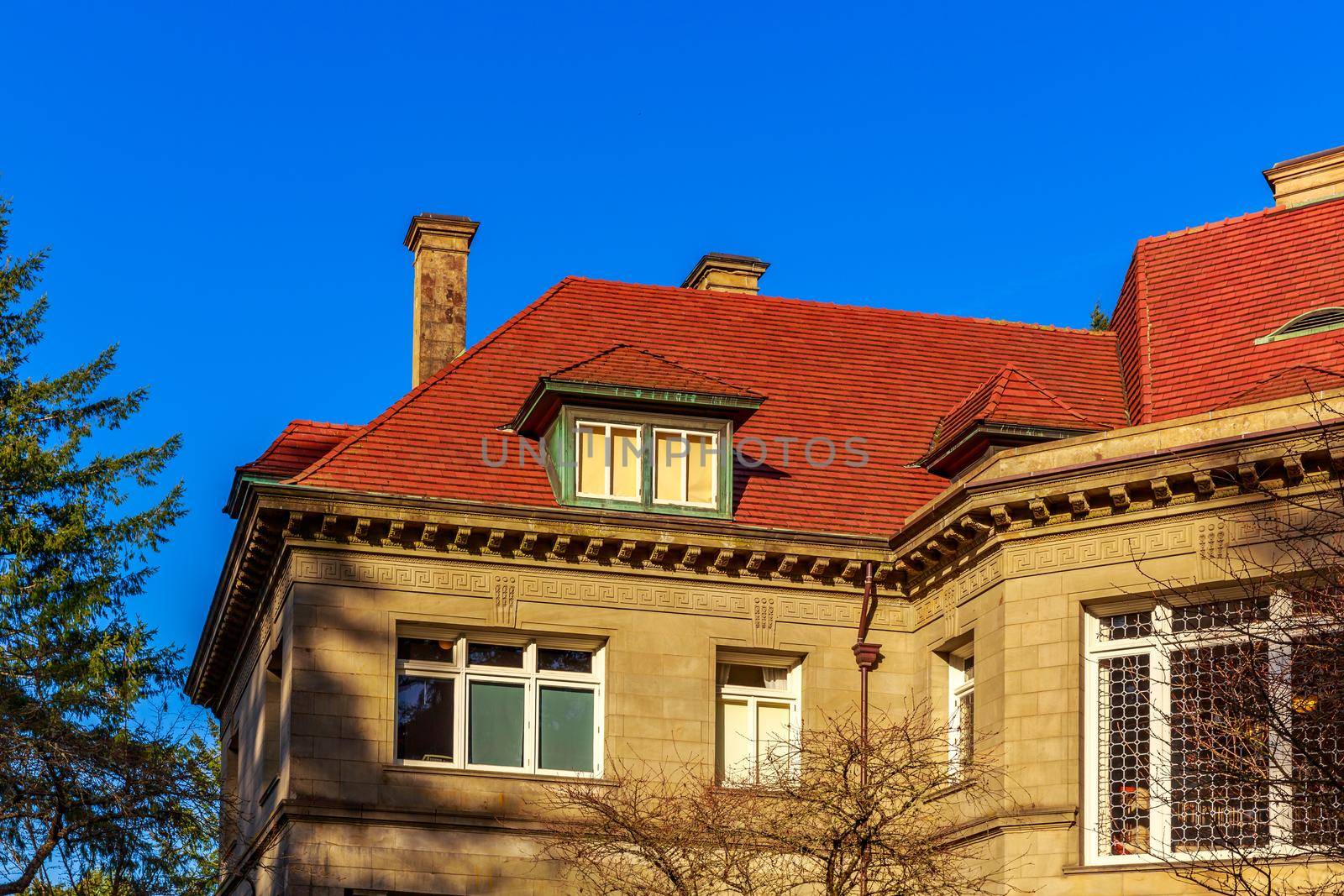 Portland Pittock Mansion by gepeng