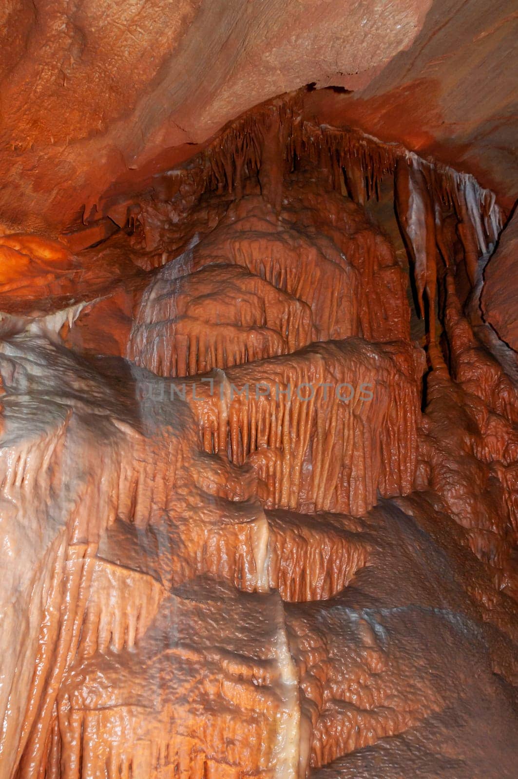 Calcite inlets, stalactites and stalagmites in large underground halls in Carlsbad Caverns NP, New Mexico