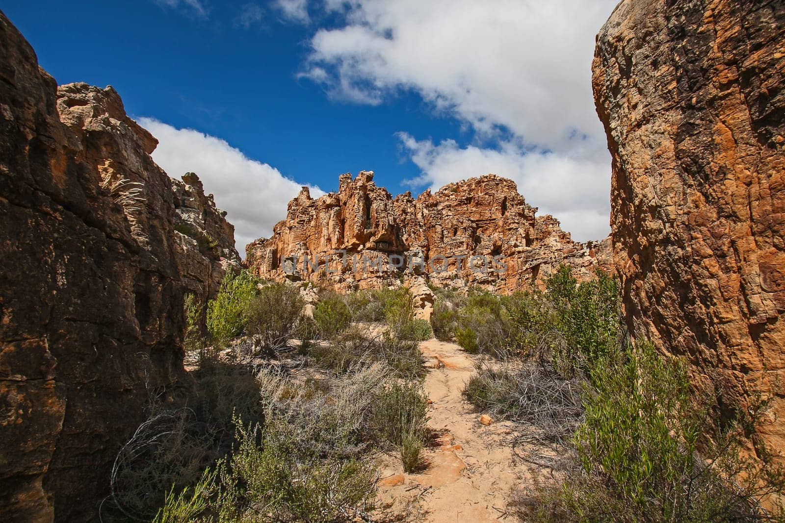 Cederberg Rock Formations 12818 by kobus_peche