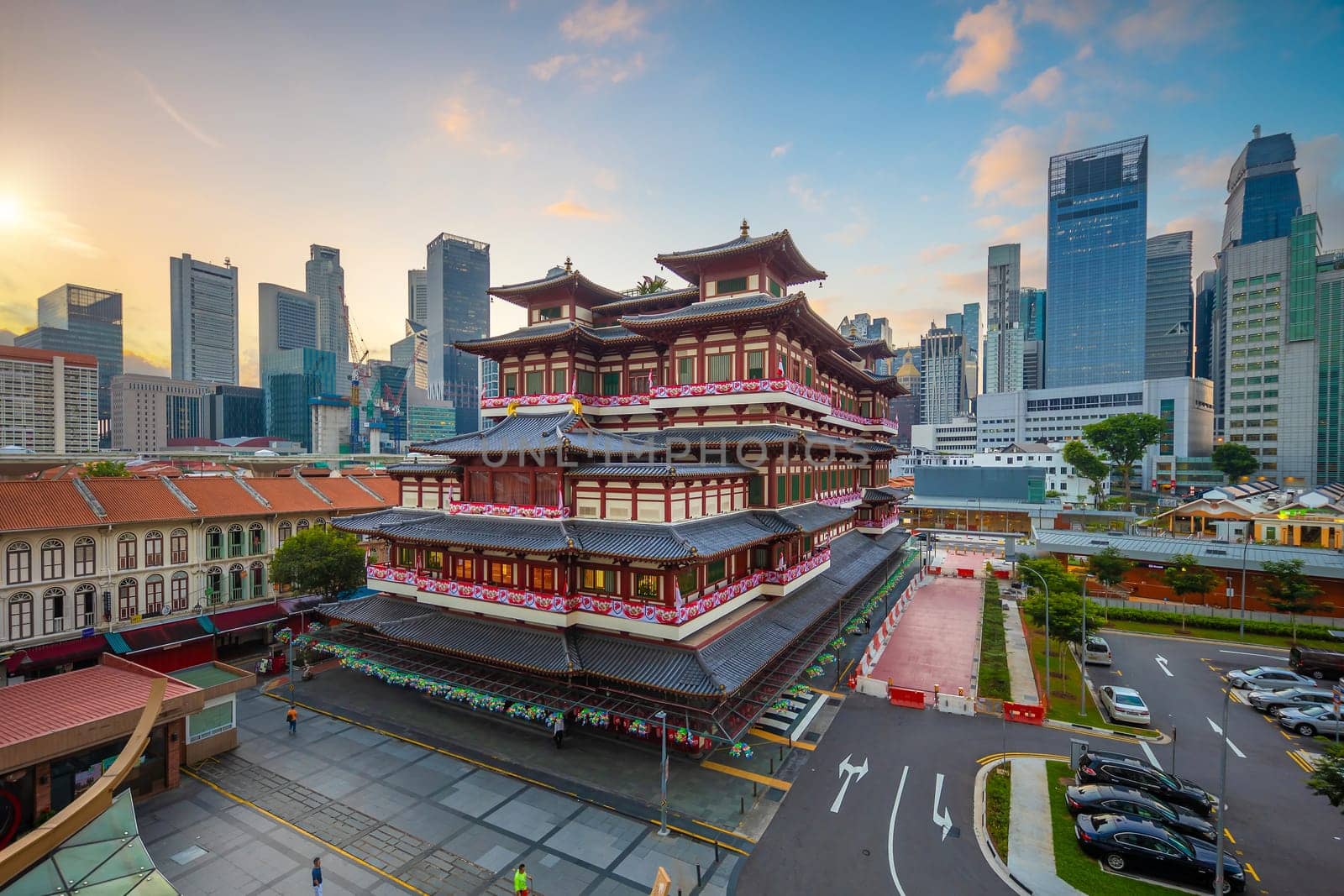 Buddha Toothe Relic Temple at Chinatown in Singapore