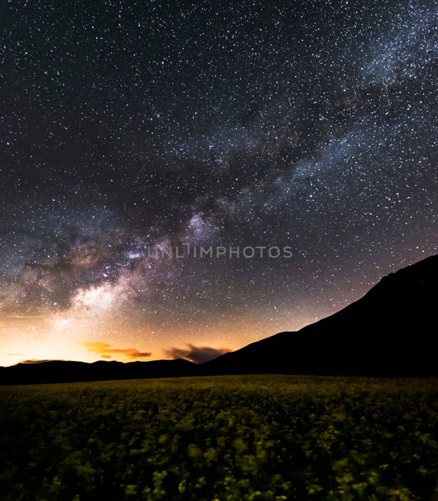 Beautiful Italy milkyway pictures by TravelSync27