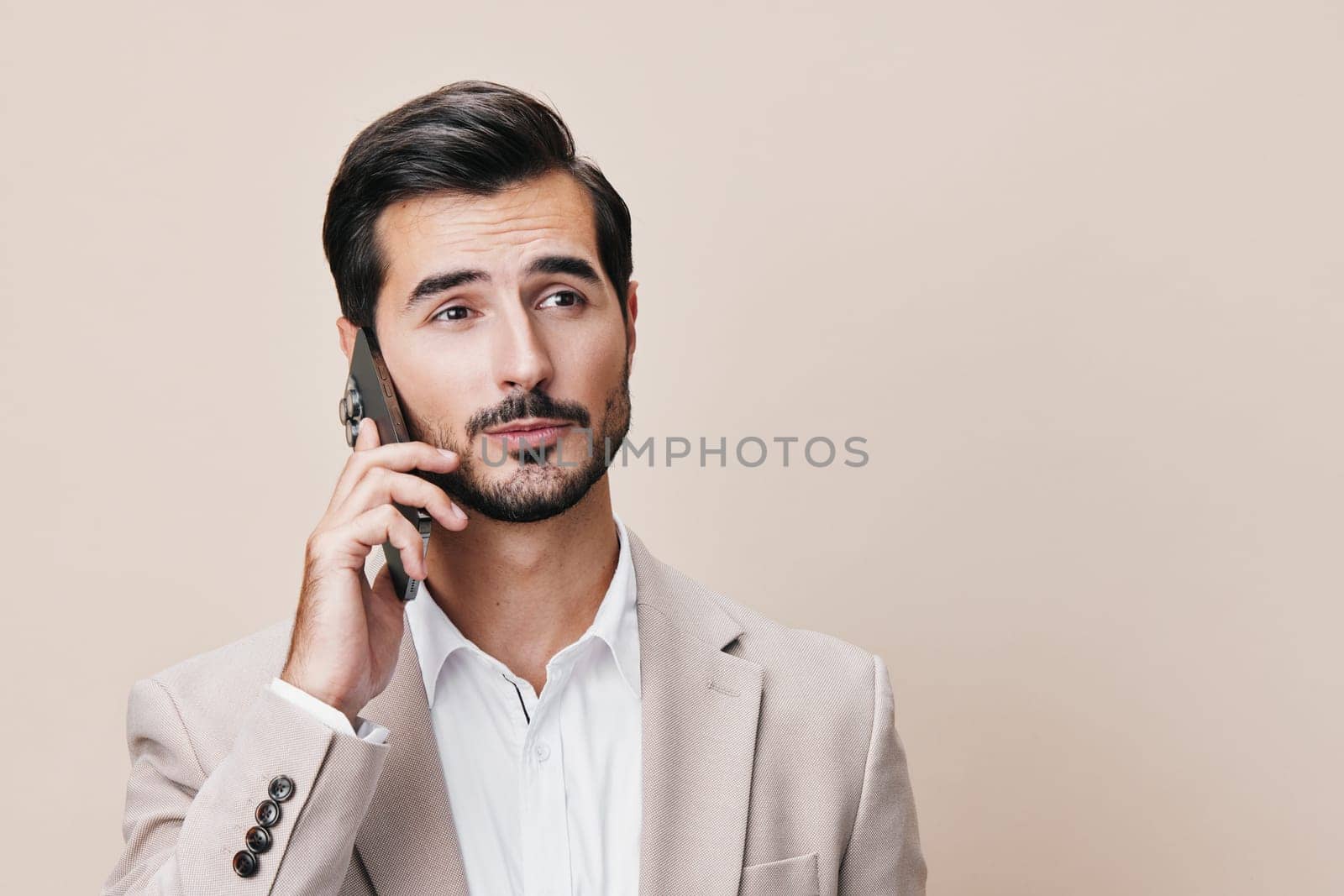 man message application communication call selfies smartphone suit smile businessman online portrait phone trading entrepreneur hold happy background business gray white