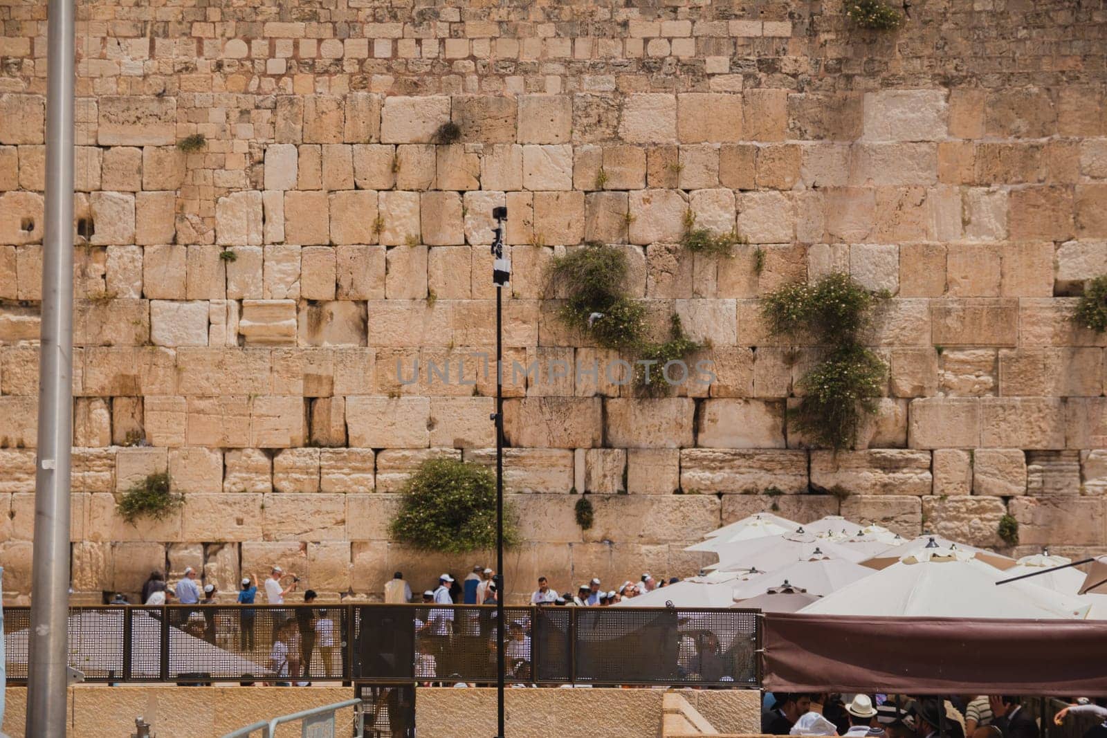 360 degrees video cameras system in filmed production at the Western Wall in the old city of Jerusalem Israel by wavemovies