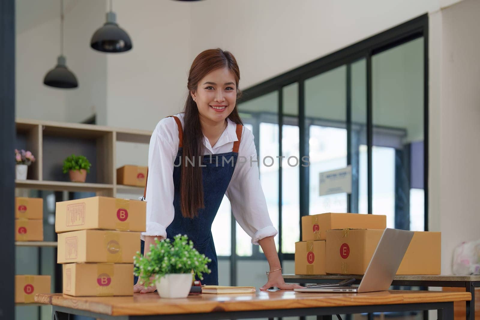 Small businesses SME owners female entrepreneurs working with parcel, e-business, marketing, online shop, sme, entrepreneurs.