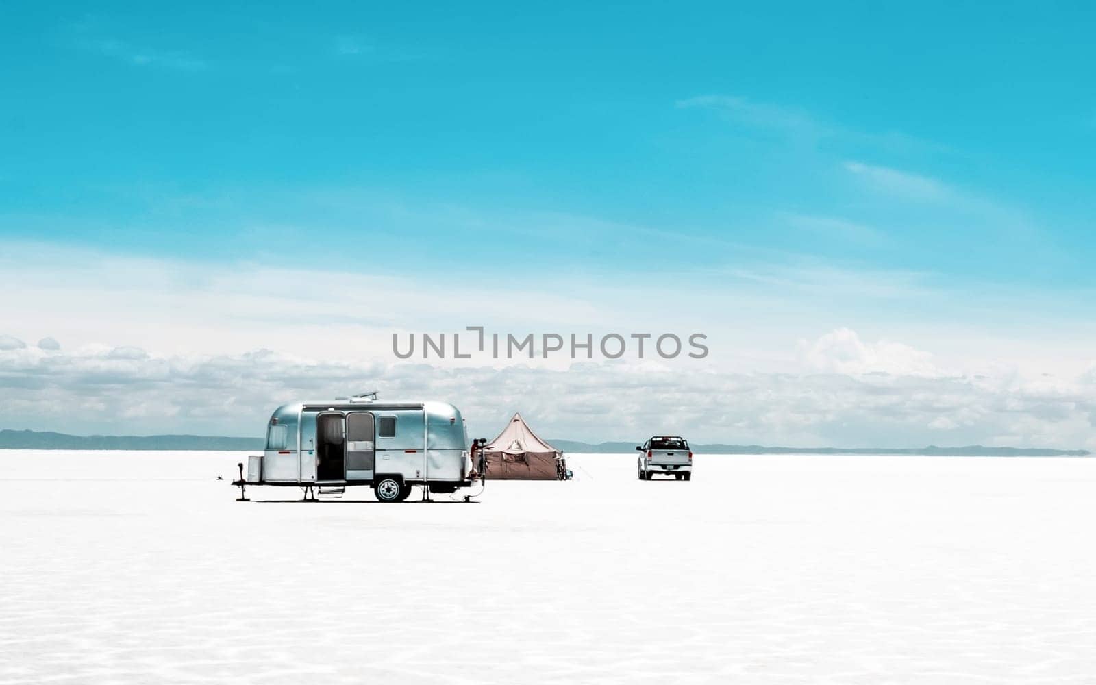 Turist camp with trailer in Salar de Uyuni