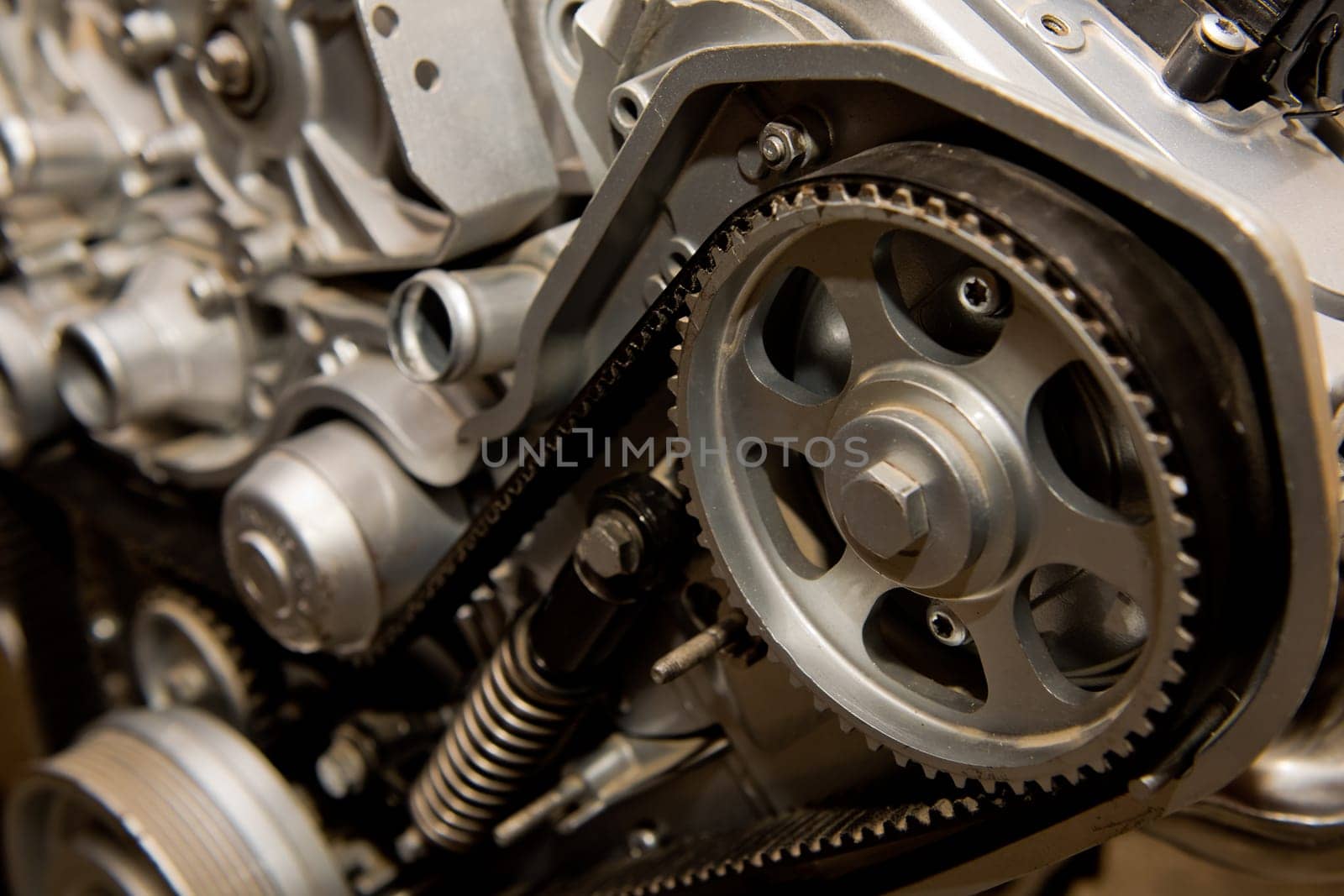 Cutaway model of a car engine. Tutorial for car mechanics. Selective focus.