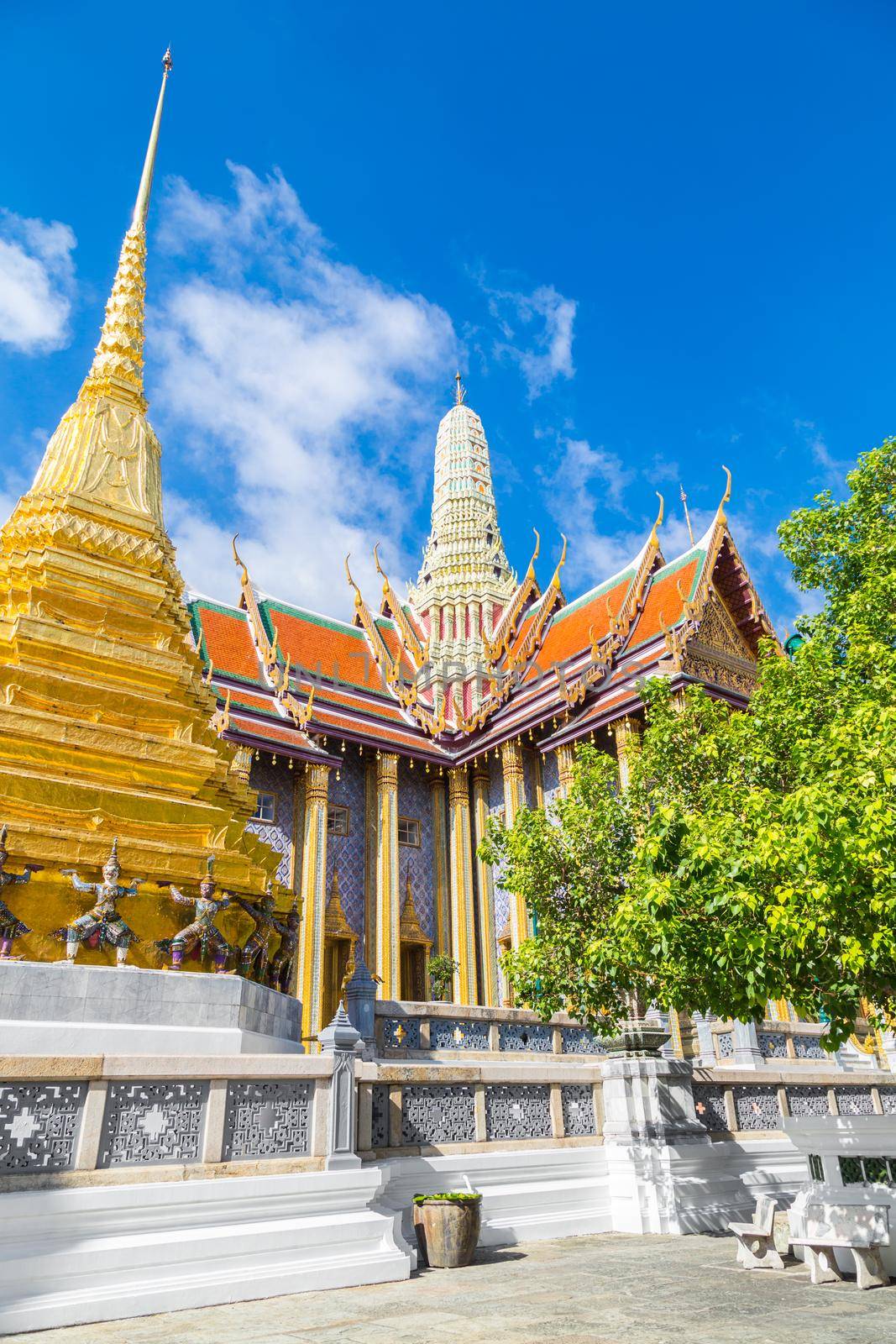 Wat Phra Kaew, Temple of the Emerald Buddha, Thailand. by Gamjai