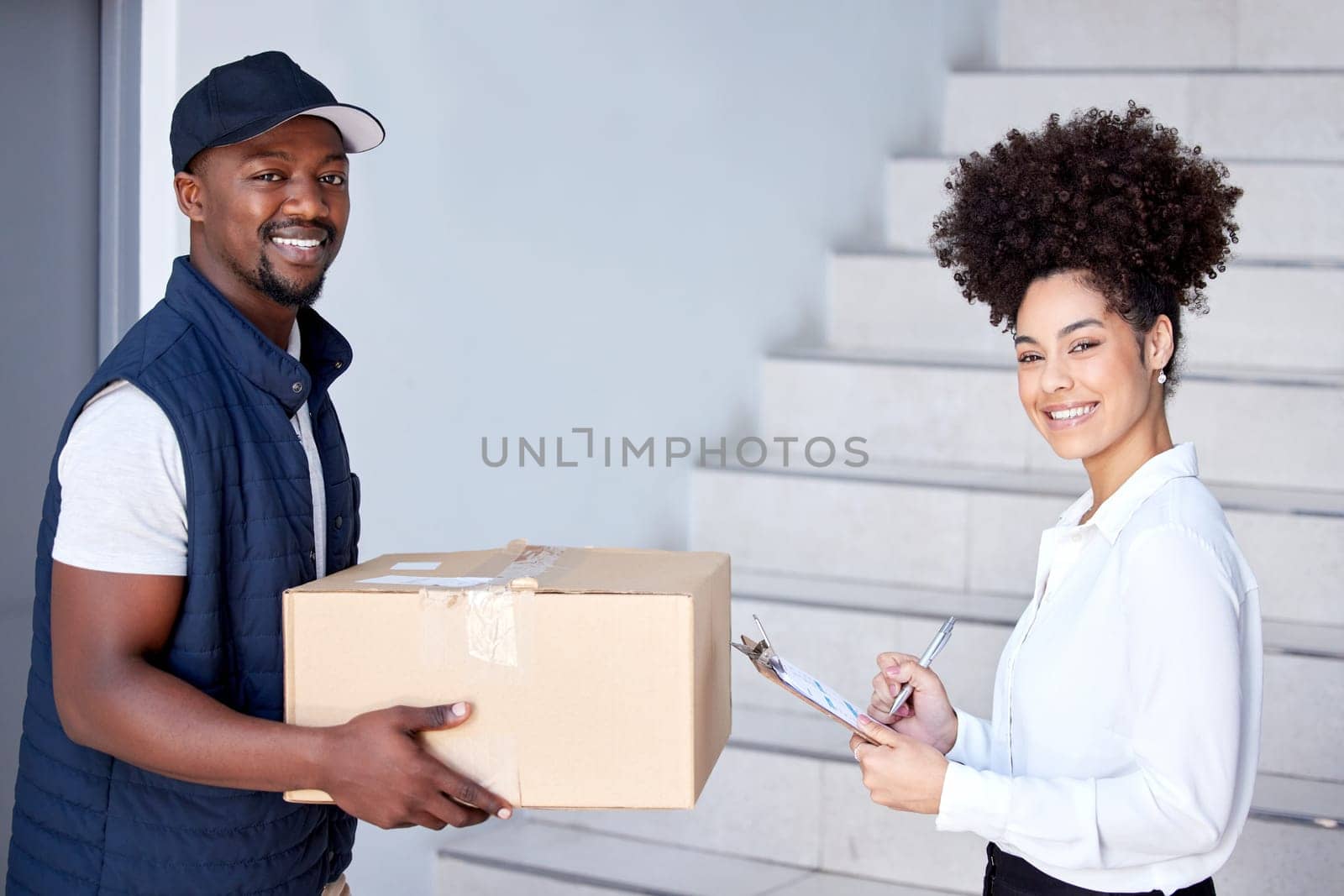 Delivery, box and portrait of man with woman for shipping, logistics and distribution service. Ecommerce, online shopping and happy male courier deliver box, parcel and order for client signature by YuriArcurs