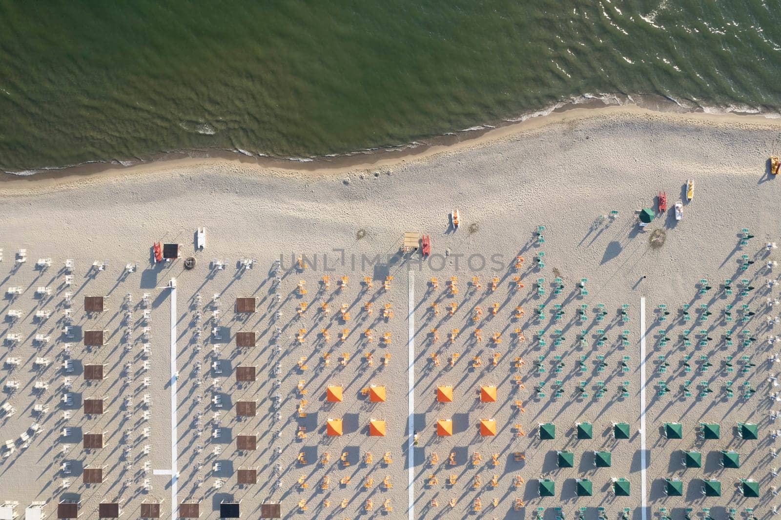 The equipped beach of Versilia seen from above  by fotografiche.eu