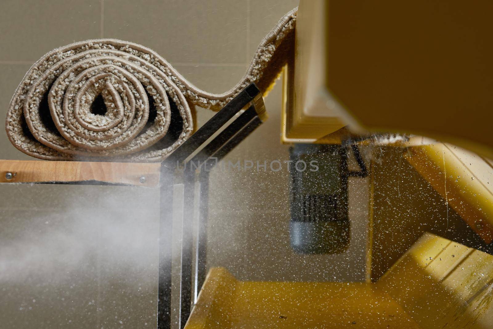 Process of working on automatic machine for dirty carpet washing and dry cleaning