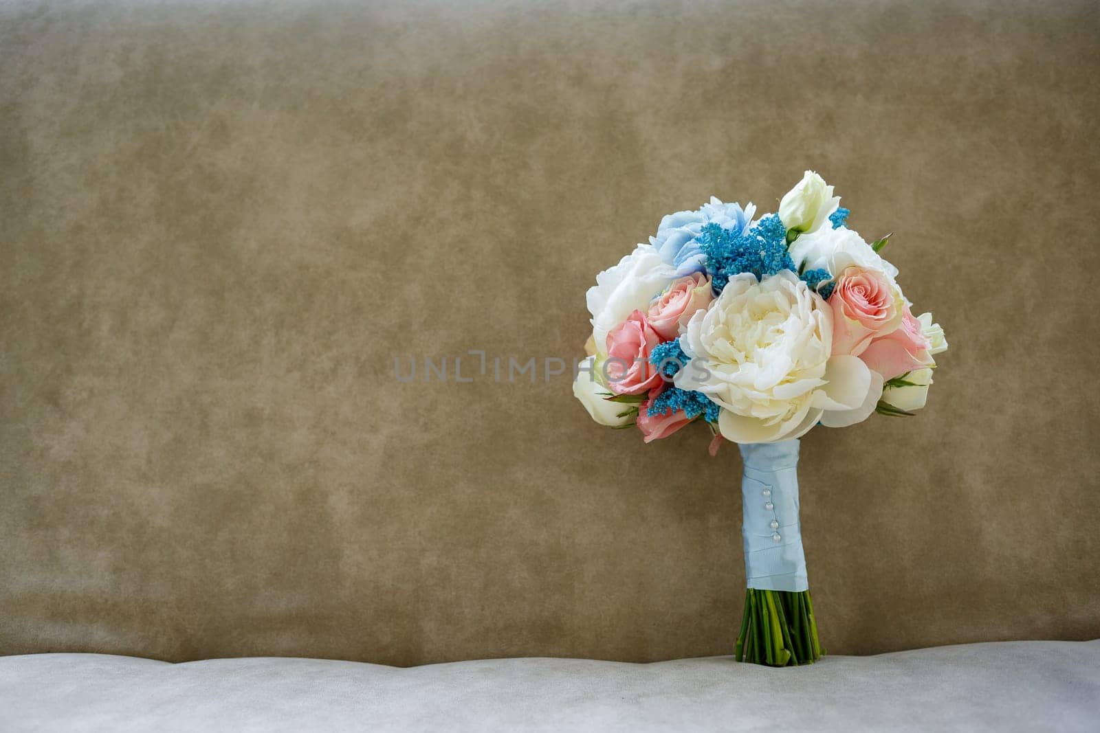 beautiful wedding bouquet for the bride by Dmitrytph