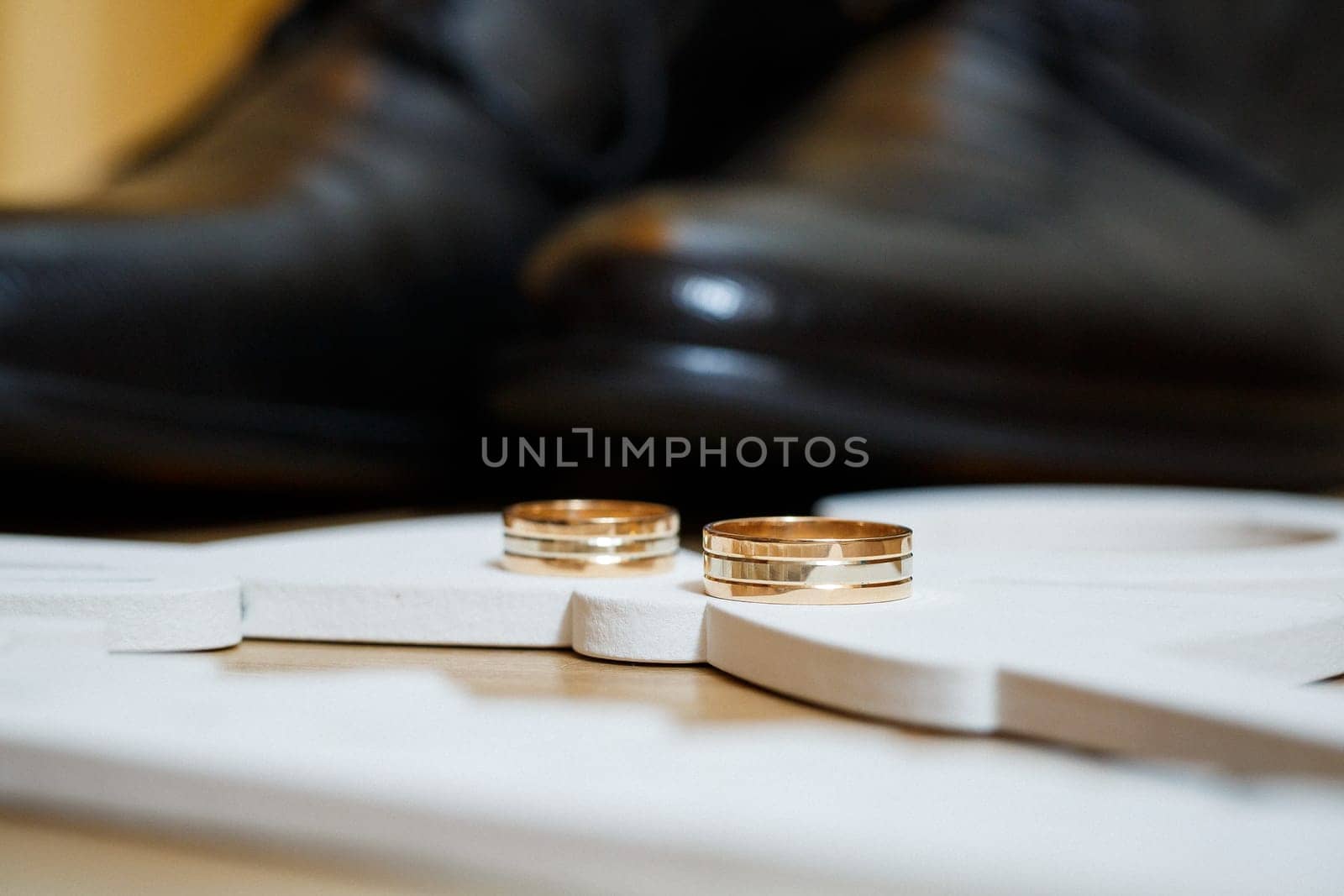 Golden wedding rings for newlyweds by Dmitrytph