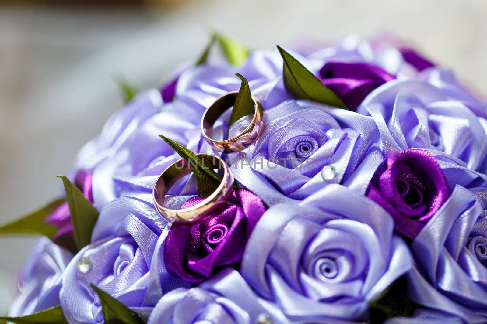 Golden wedding rings for newlyweds