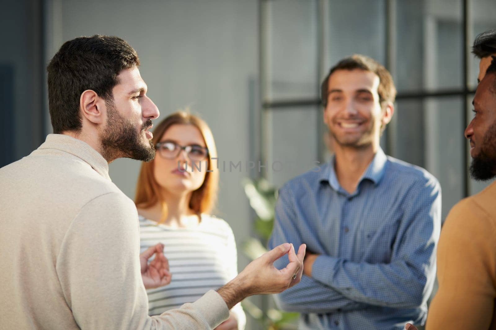 Business conversations of different people during an office walk. business concept
