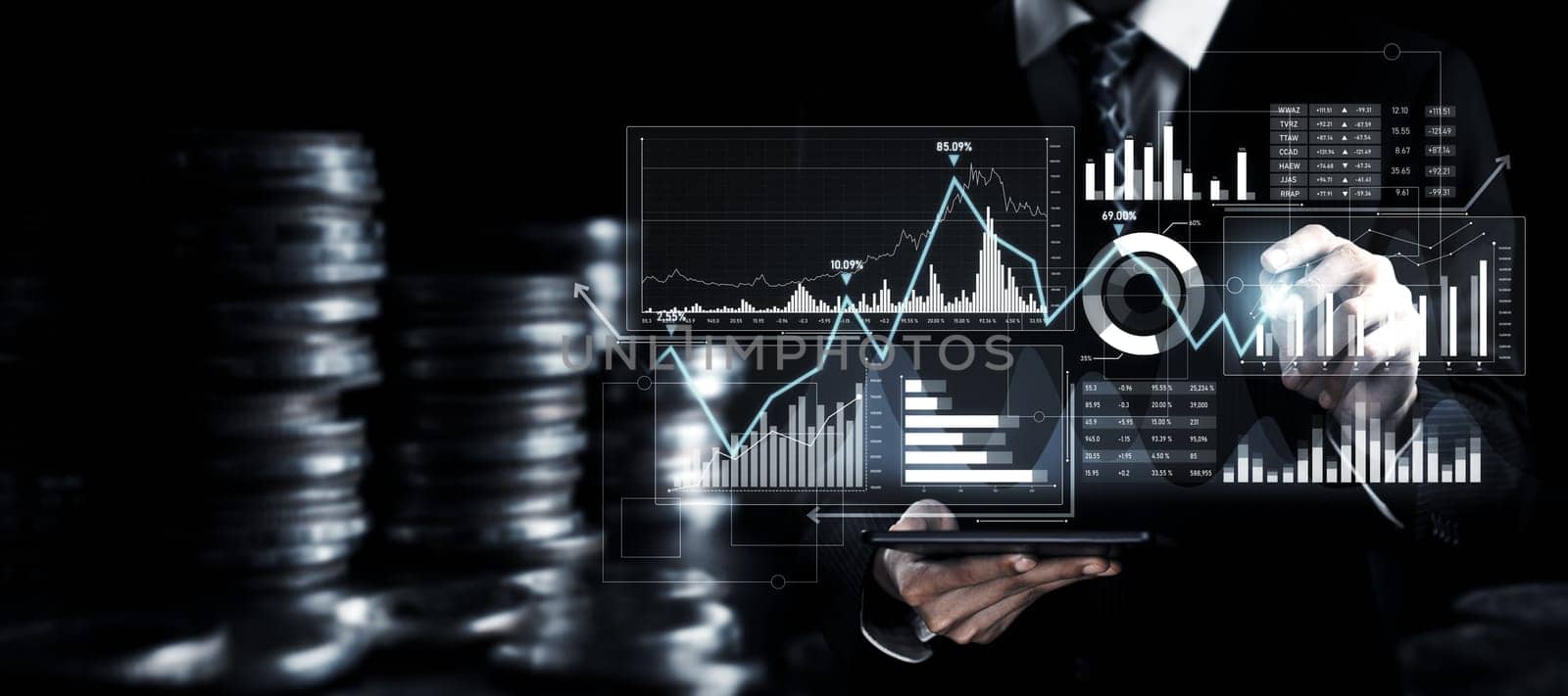 Businessman analyst working with digital finance business data graph showing technology of investment strategy for perceptive financial business decision. Digital economic analysis technology concept.