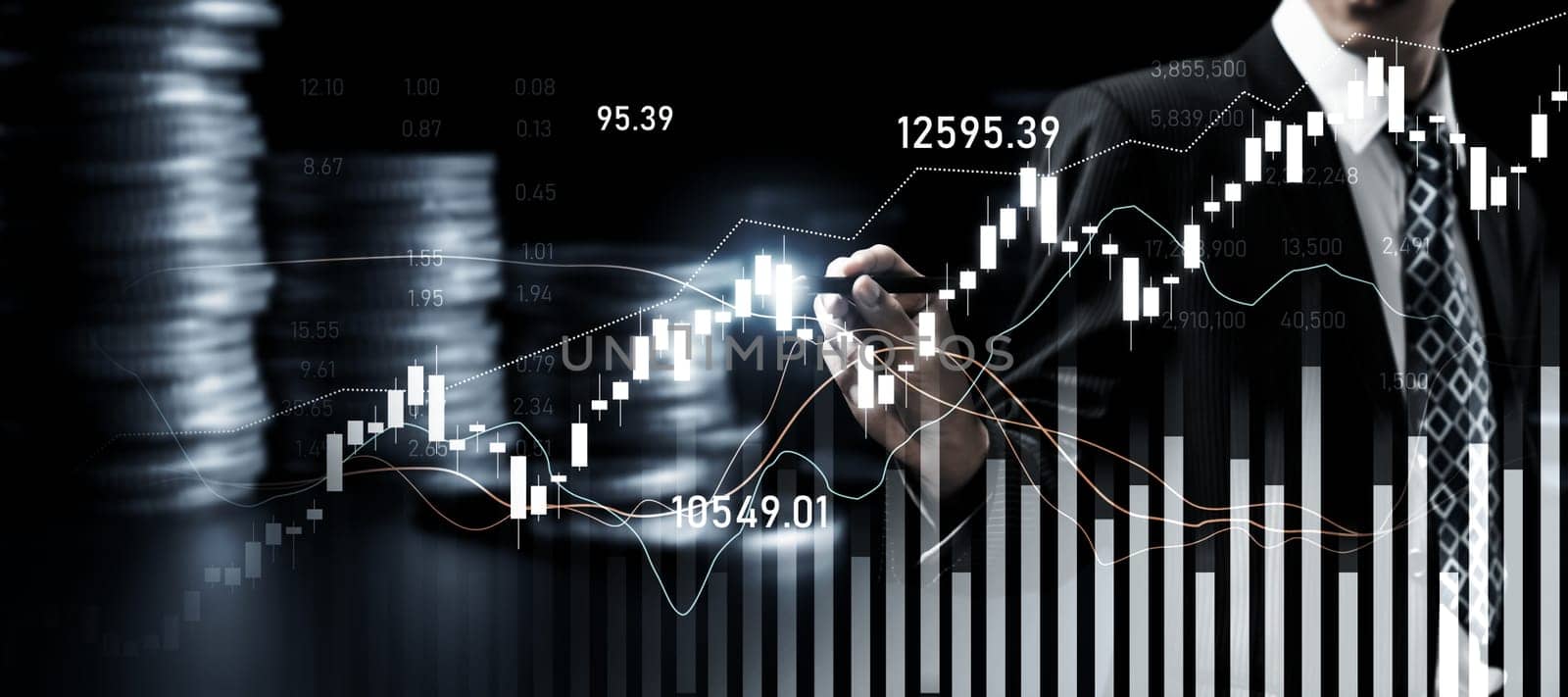 Businessman analyst working with digital finance business data graph showing technology of investment strategy for perceptive financial business decision. Digital economic analysis technology concept.