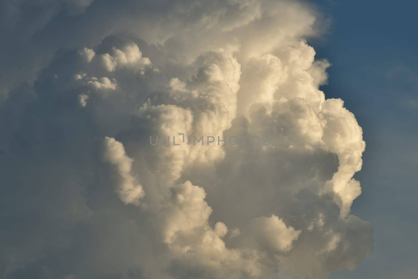 Beautiful cumulus cloud on blue sky