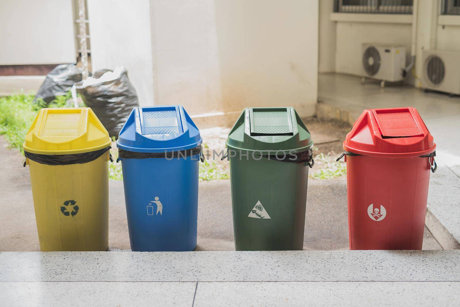 Colorful bin