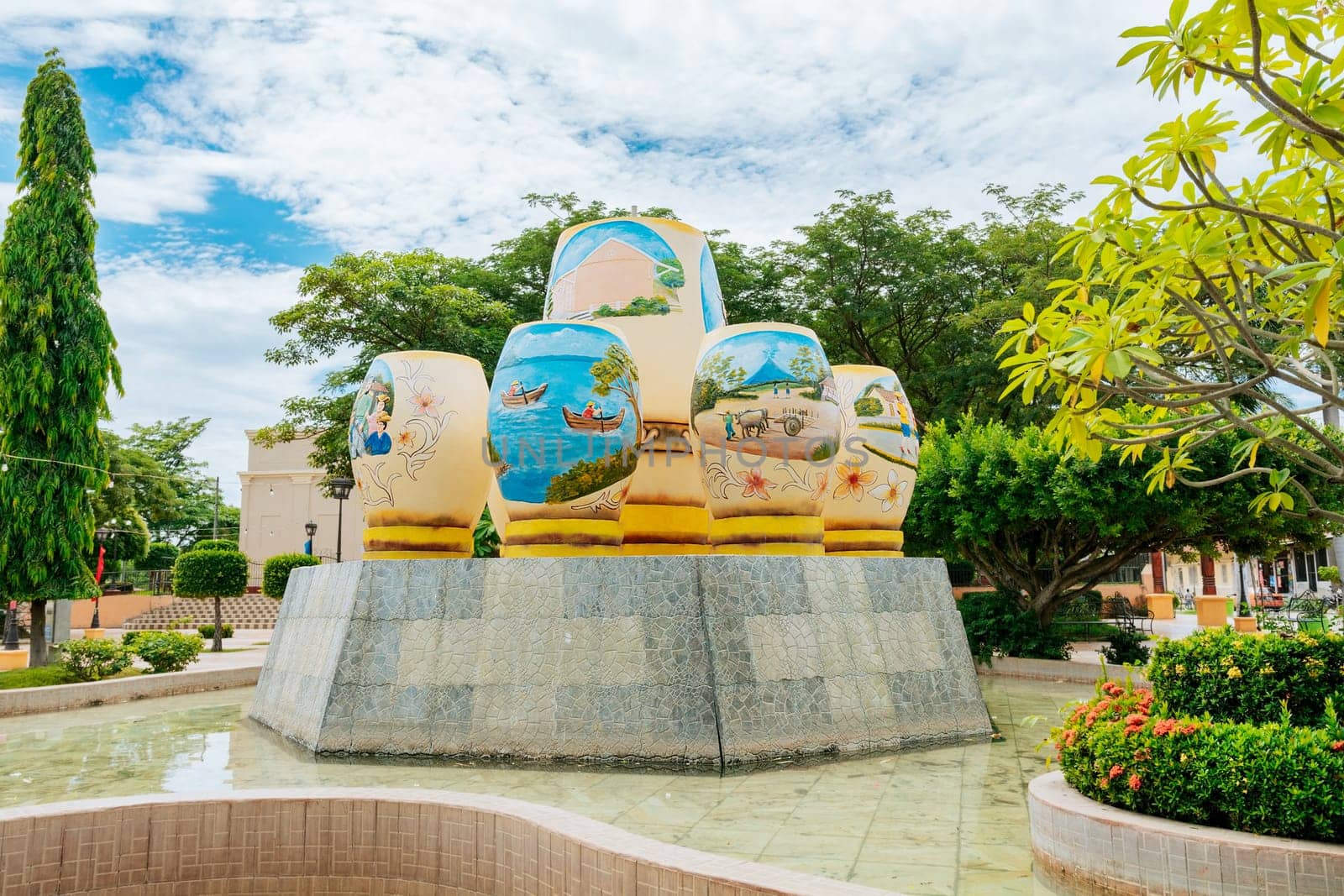 Artisanal gourds from a cultural source in Nagarote, Nicaragua. Cultural gourds in in a fountain. LAS JICARAS fountain in Nagarote park