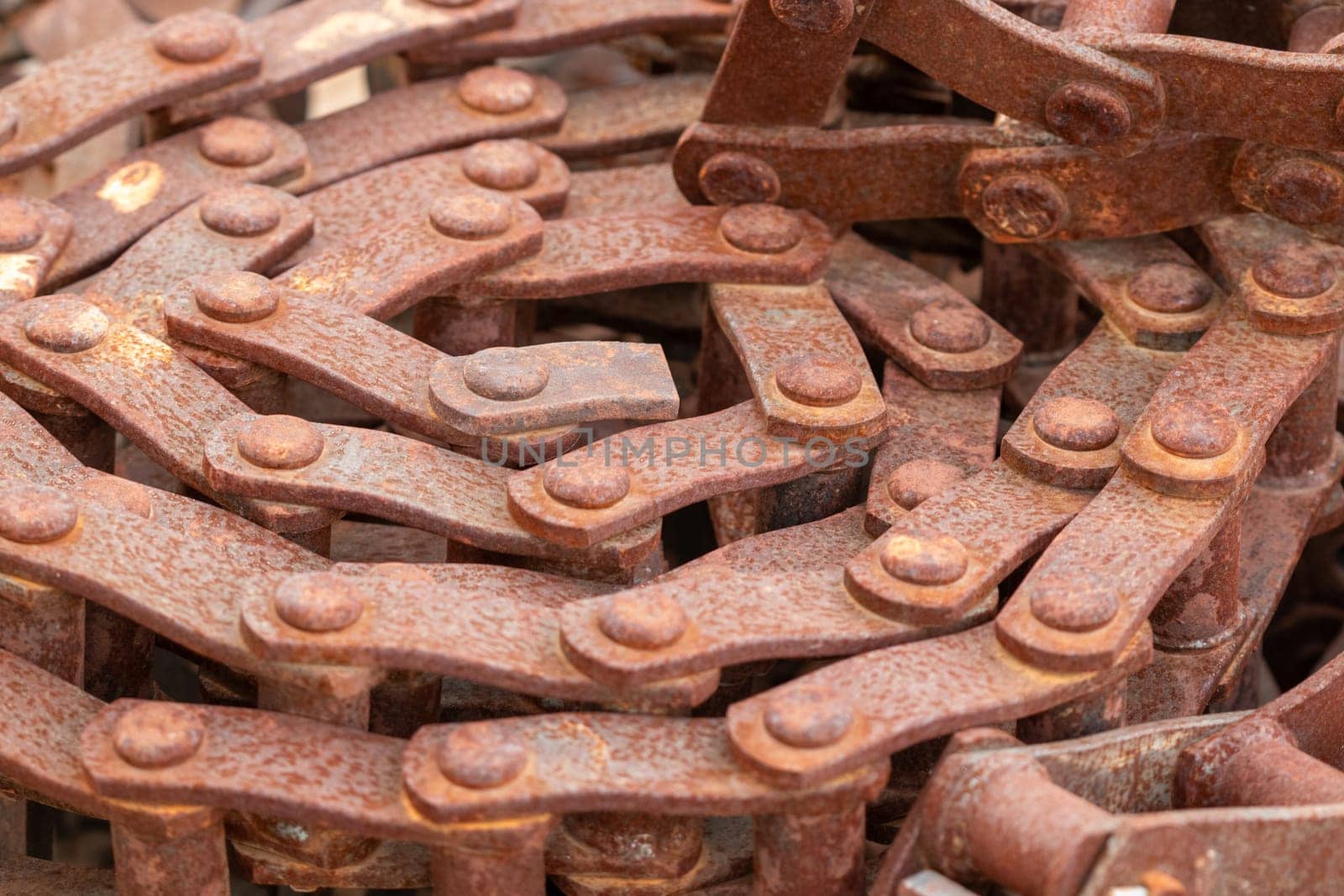 top view Close up of a old rusty chain links by gena_wells