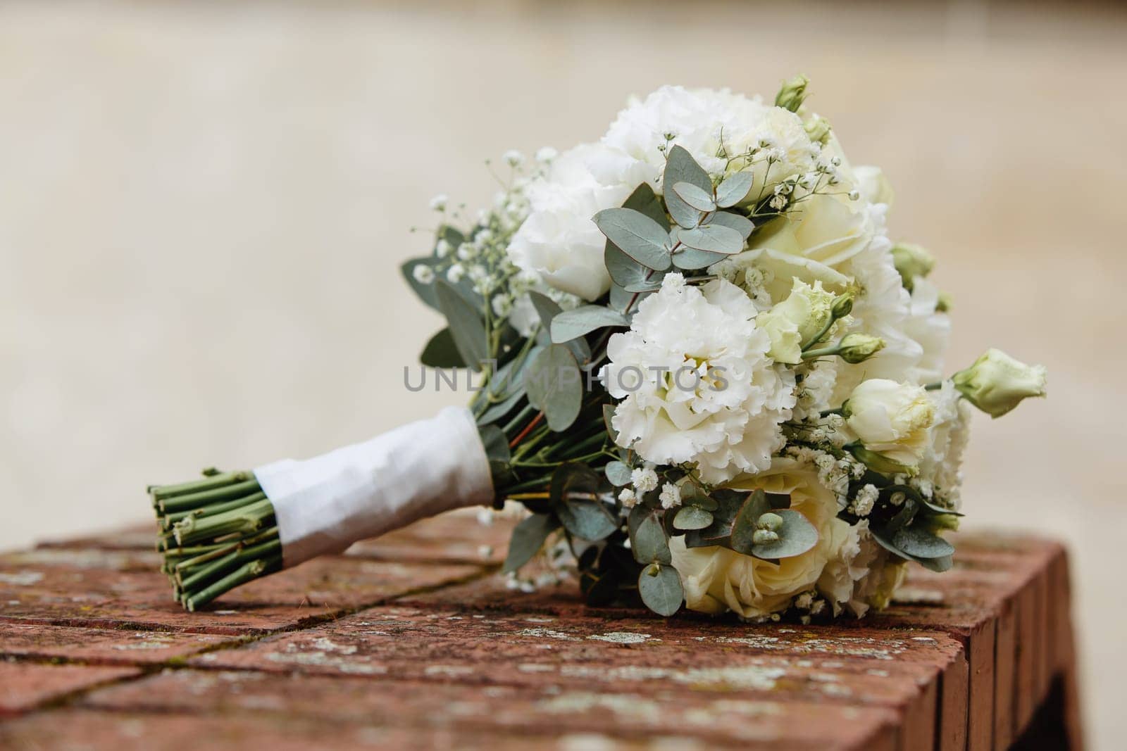 Bride's bouquet of fresh flowers. Close-up. Soft focus.