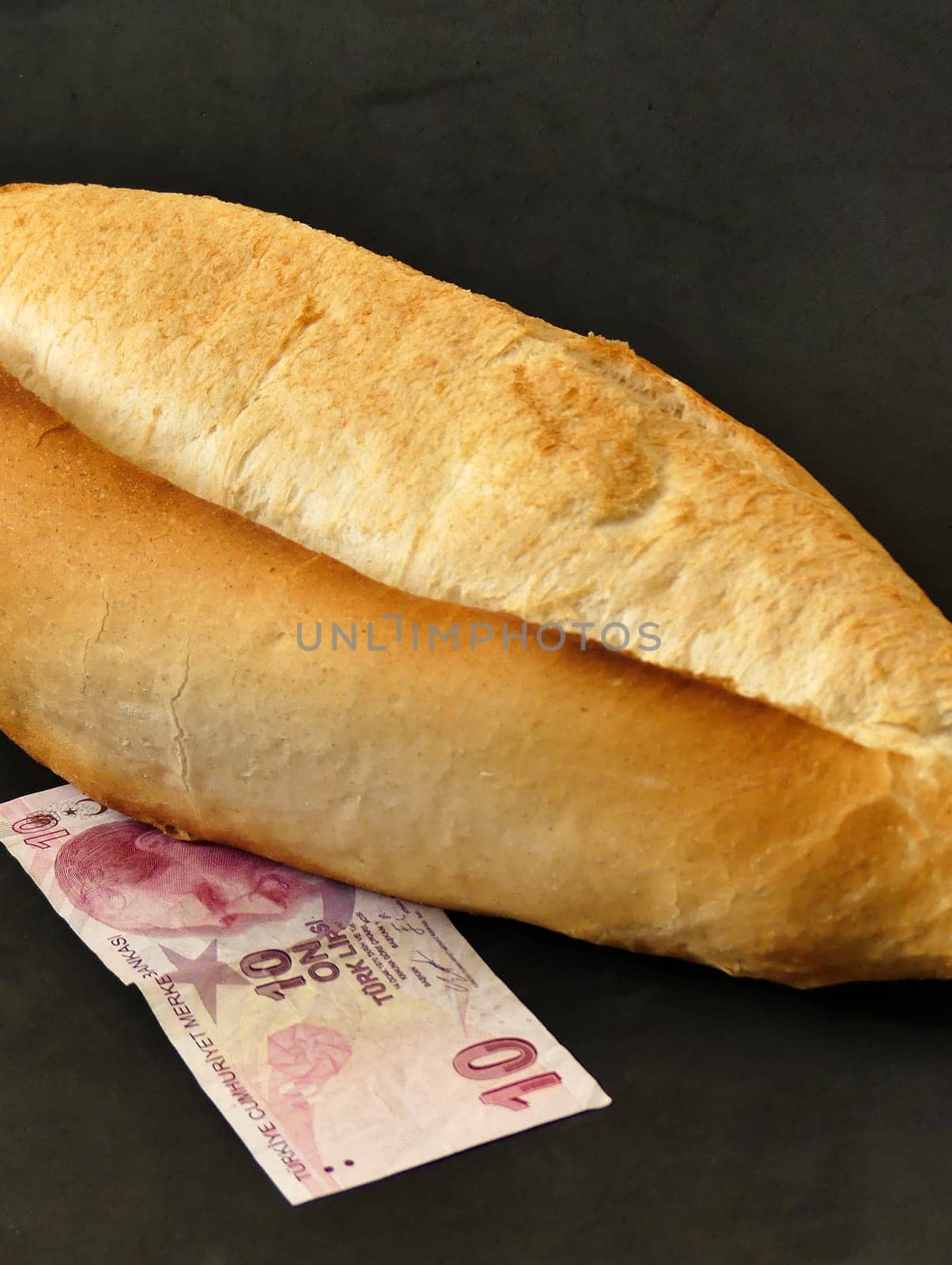 2022 world economic crisis, increase in bread prices, bread and 10 Turkish lira, increased bread prices,