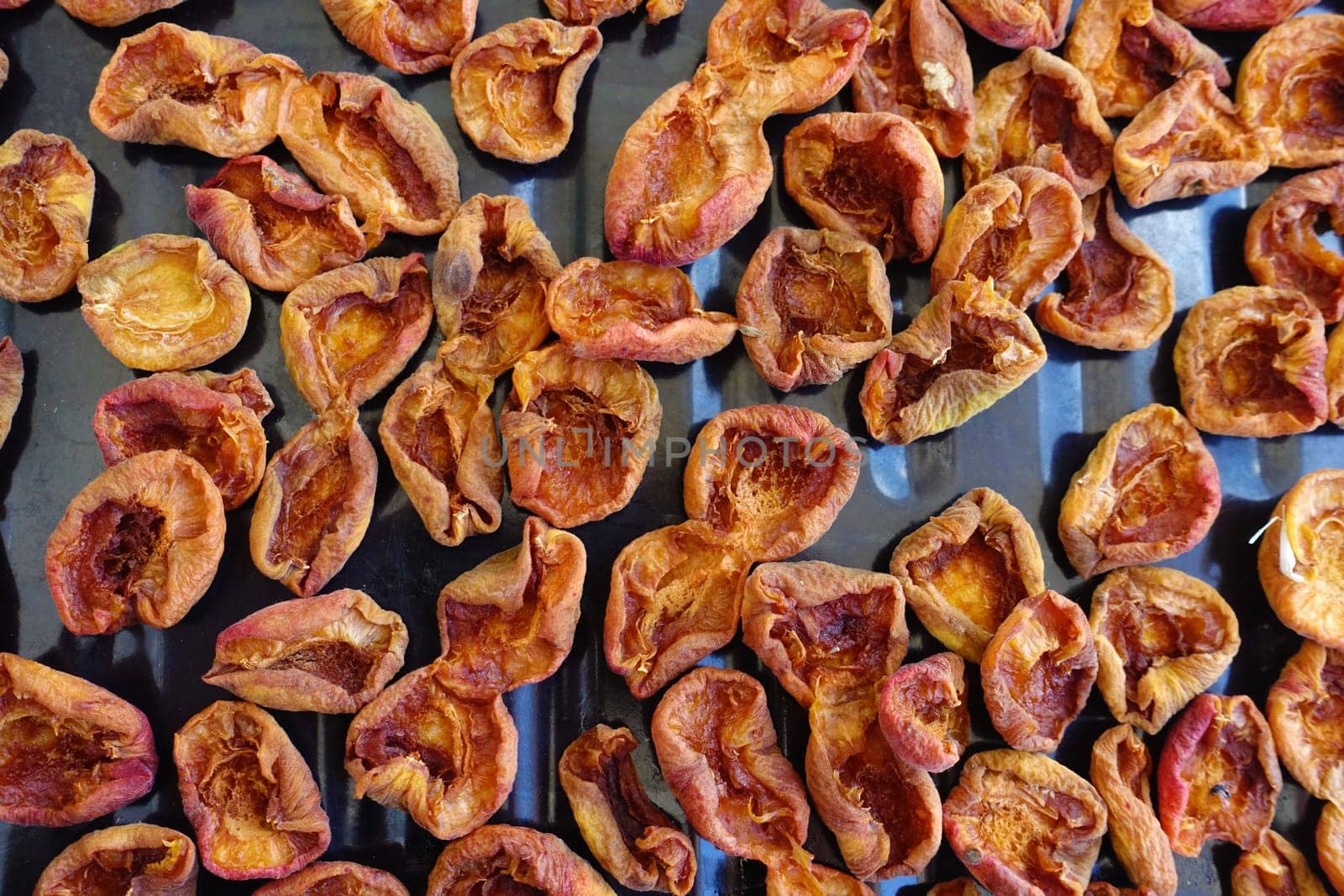 dried fruit in the sun, drying process for storing fruits for a long time, apricot drying process, by nhatipoglu