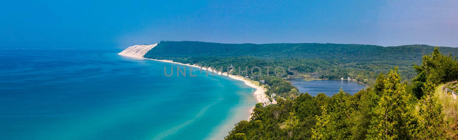 Views at the Empire Bluff Scenic Lookout, Empire Bluff Trail, Sleeping Bear Dunes National Lakeshore, Michigan