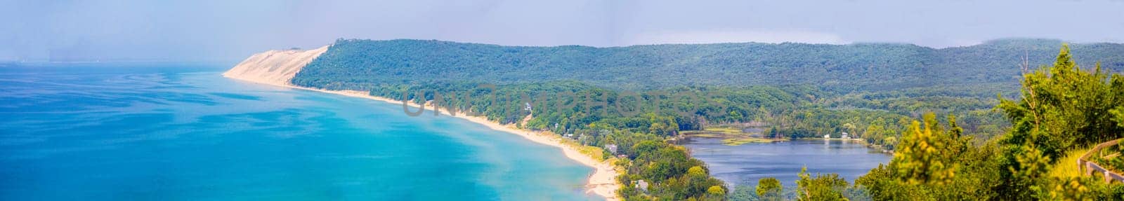 Views at the Empire Bluff Scenic Lookout, Empire Bluff Trail, Sleeping Bear Dunes National Lakeshore, Michigan