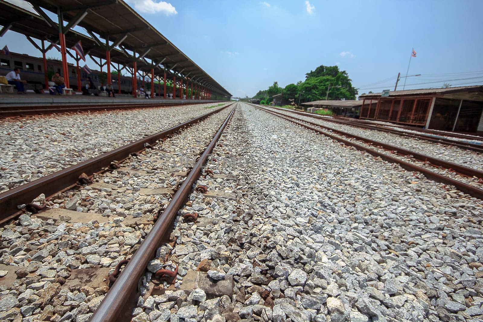 Thailand's railways are used for travel. Transport goods by train route