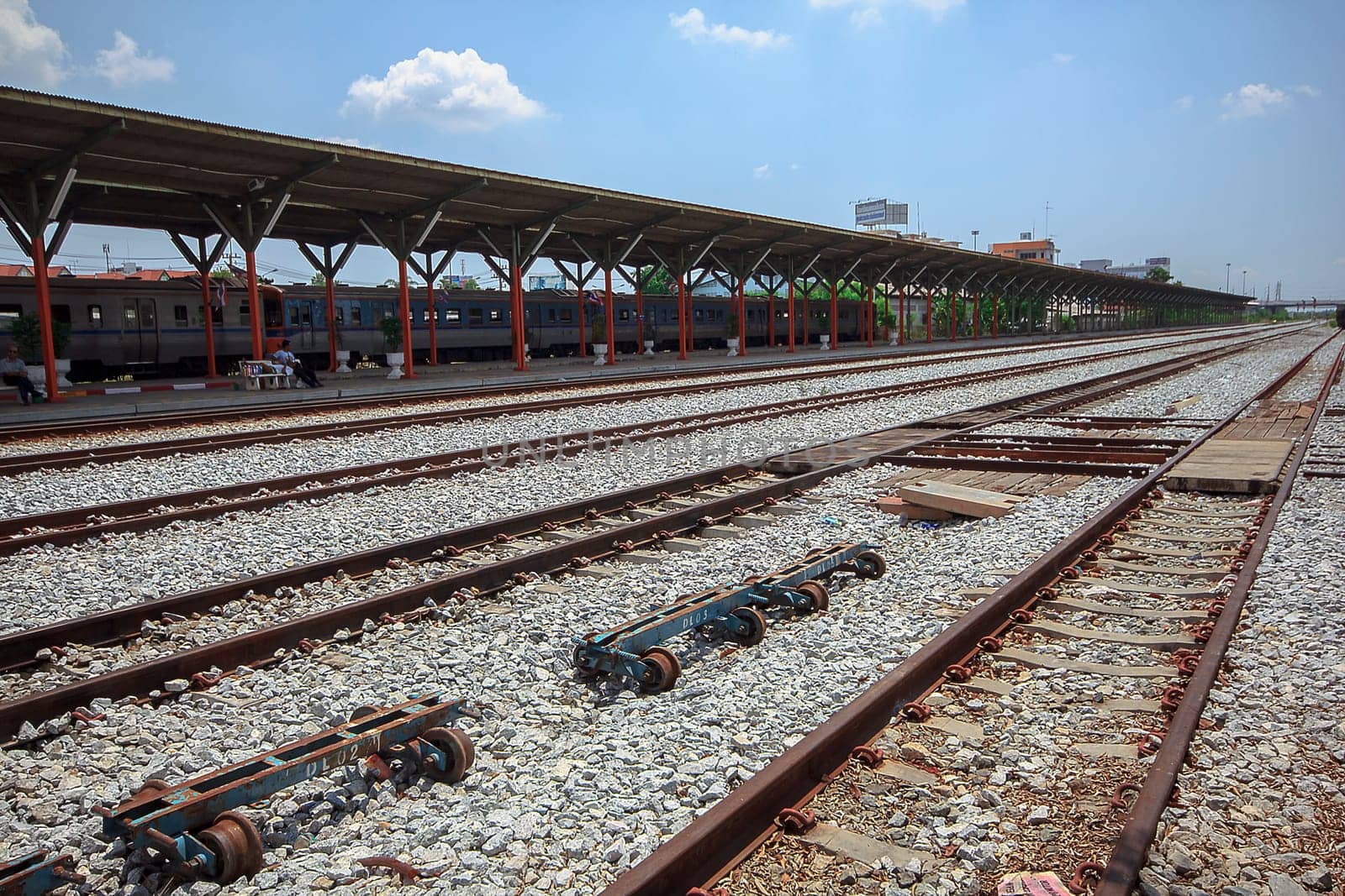 Thailand's railways are used for travel. Transport goods by train route