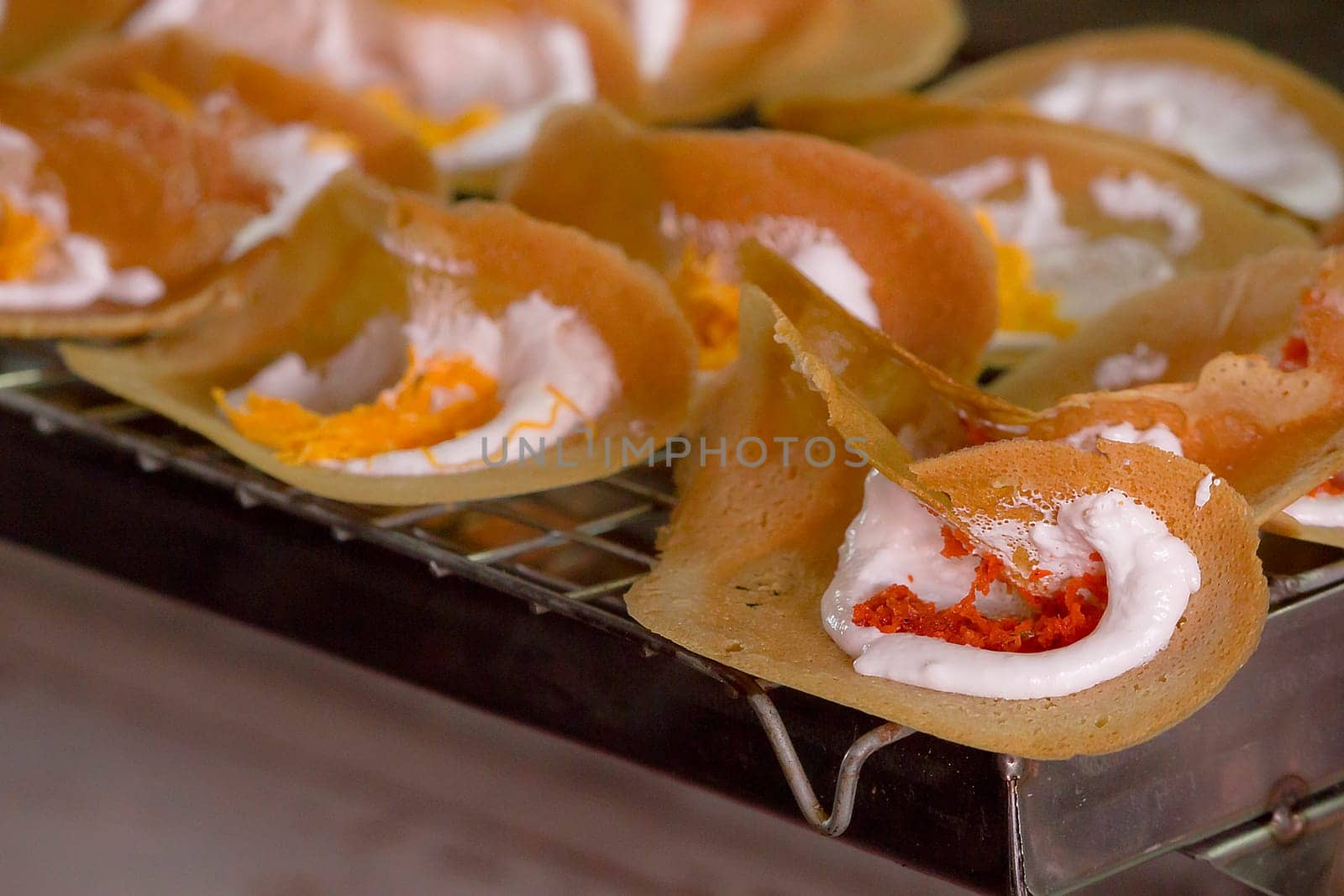 Thai Crispy Pancake is a Thai dessert.